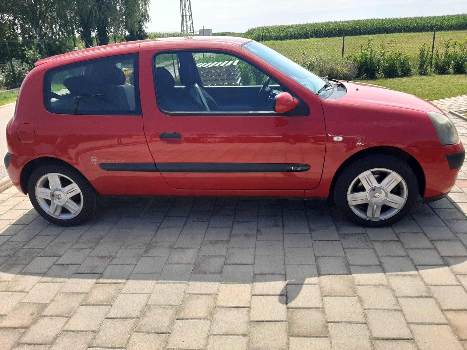 Renault Clio 1,2, fotografija 9