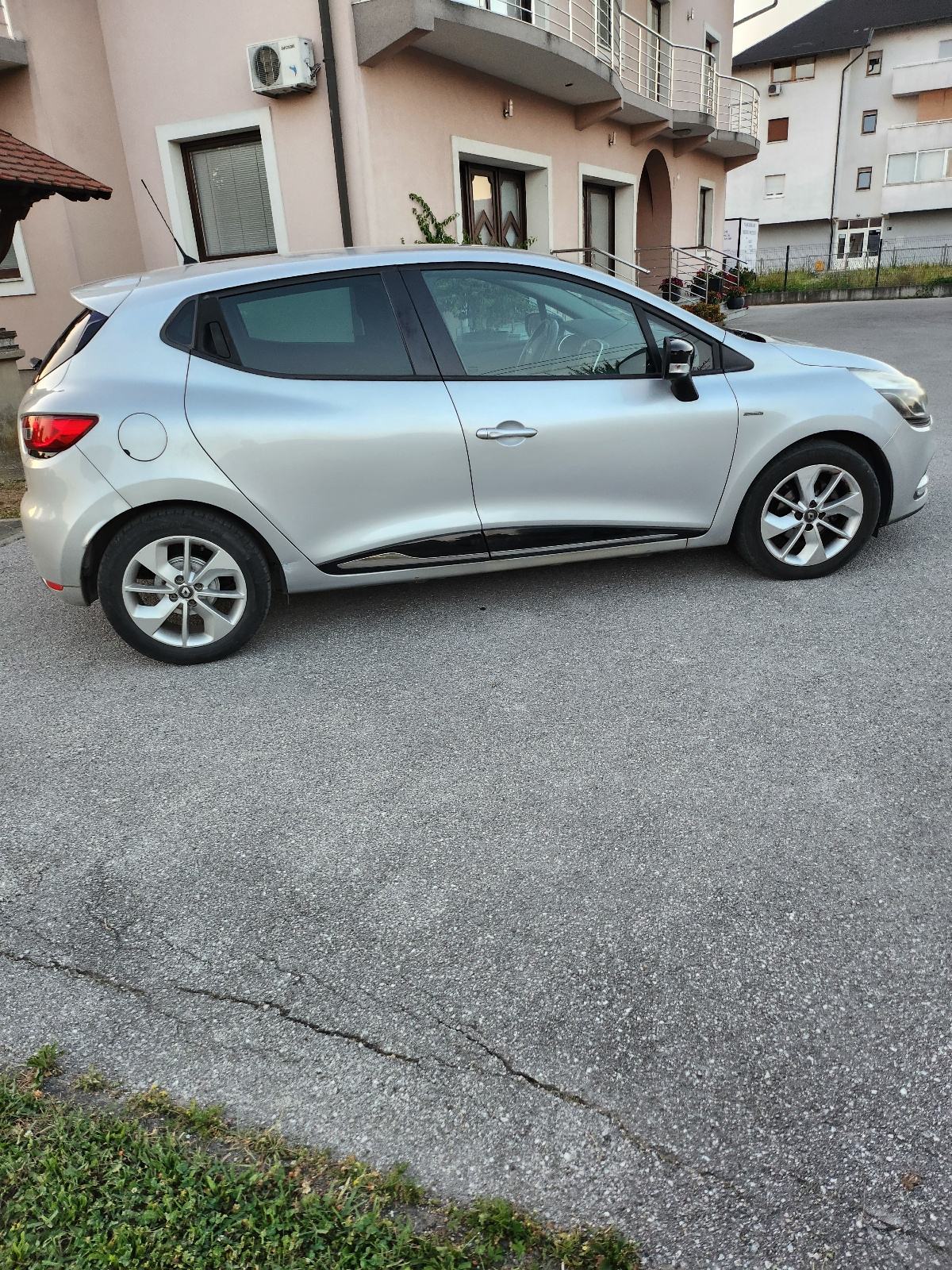 Renault Clio 1,2, fotografija 4