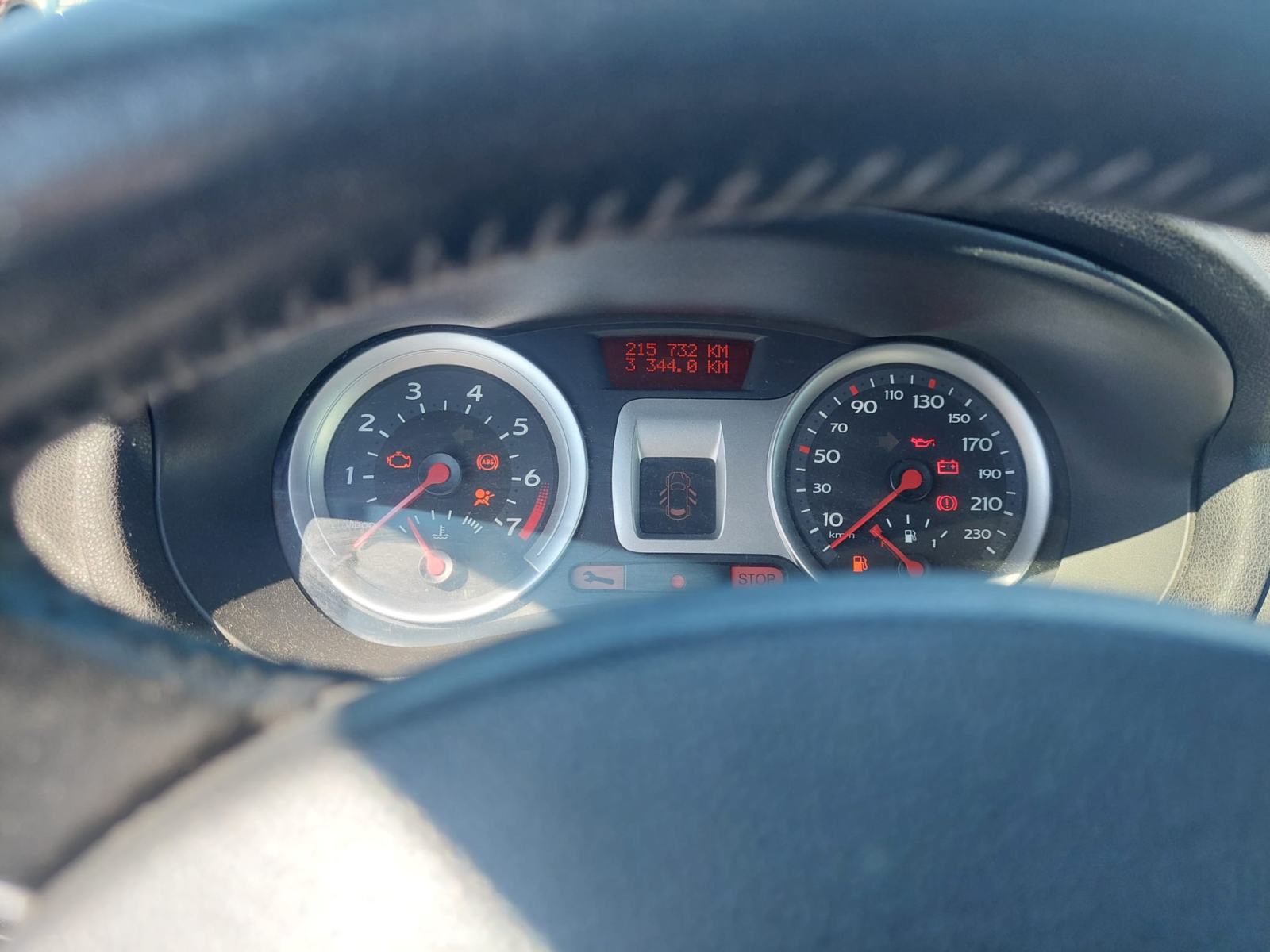 Renault Clio Mk3,1.2 benzin, 2006. godište, 215.000 km., fotografija 4