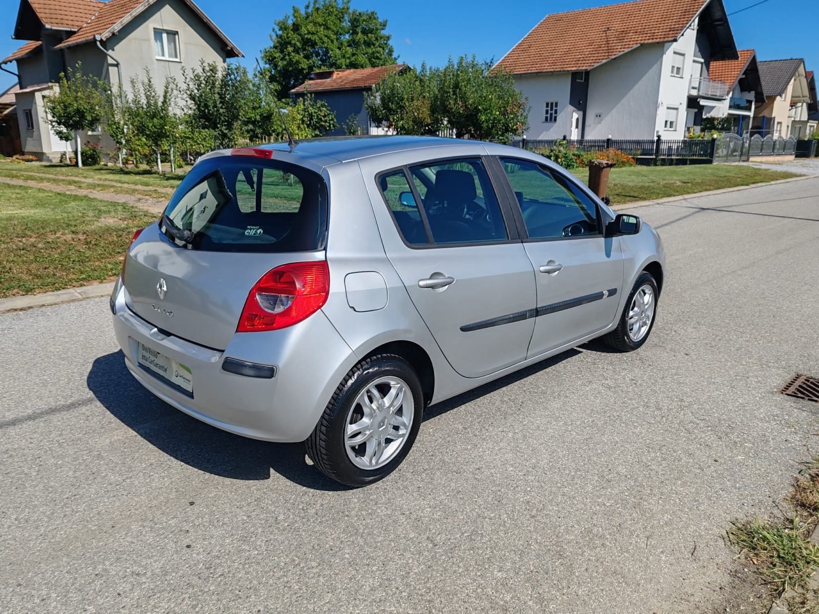 Renault Clio 1,2i-2009god.md-NAVIGACIJA-klima,alu,5vrata,servo,KARTICE, pogled izvana - slika 5