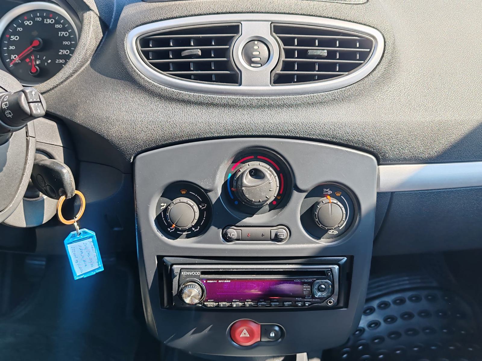 Renault Clio 1,2i-2009god.md-NAVIGACIJA-klima,alu,5vrata,servo,KARTICE, fotografija 14