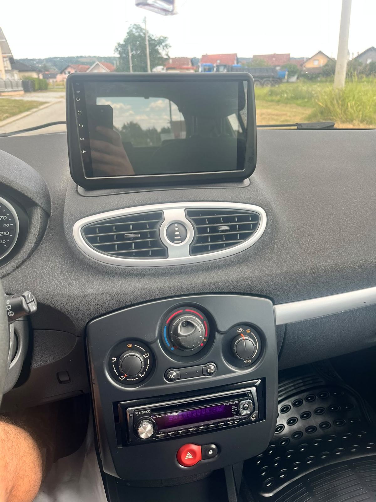 Renault Clio 1,2i-2009god.md-NAVIGACIJA-klima,alu,5vrata,servo,KARTICE, fotografija 11