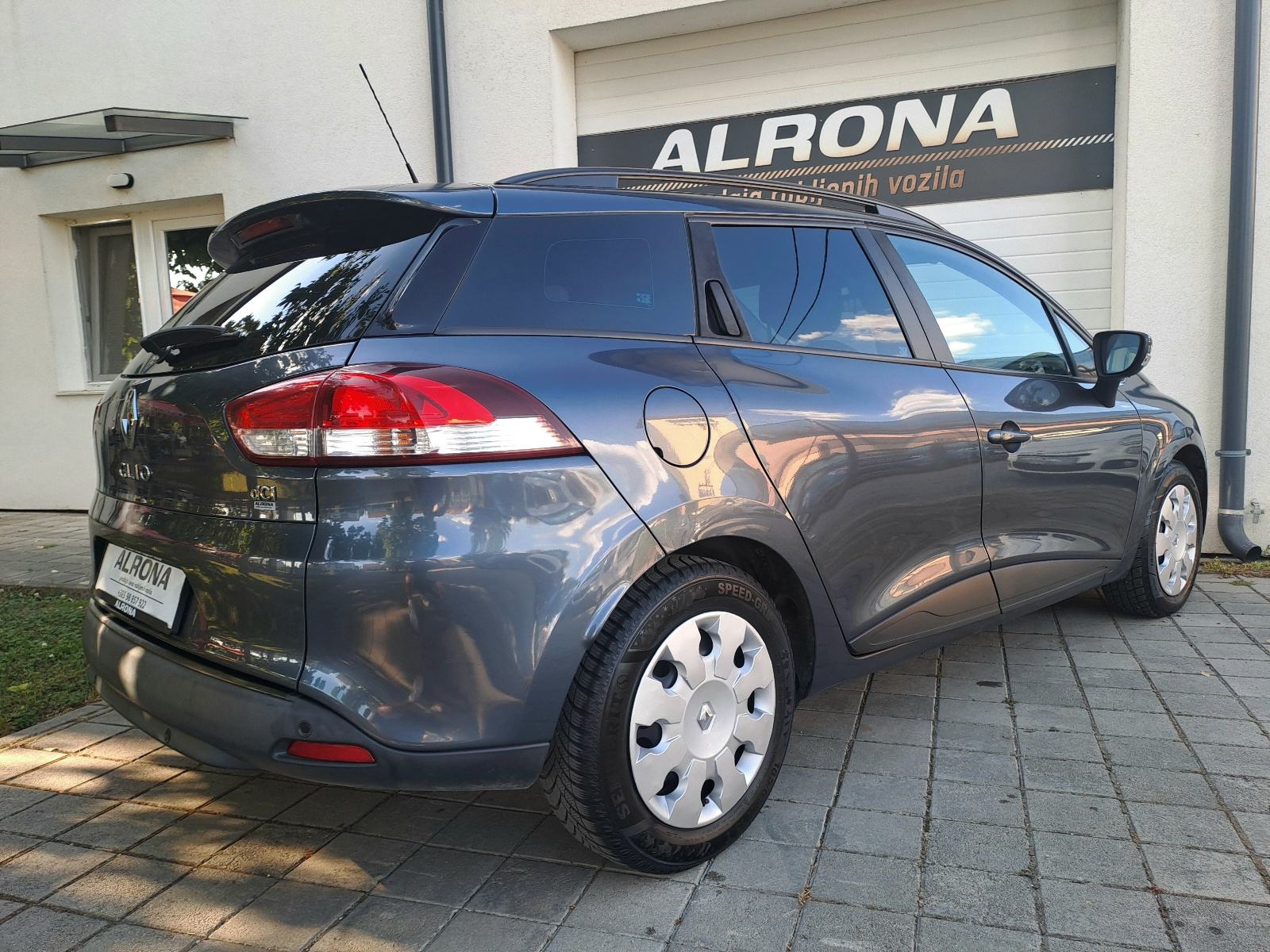 Renault Clio 1.5 dCi*103.000km* NAVI,LED,PARK.SENZORI,SERVISNA.., fotografija 5