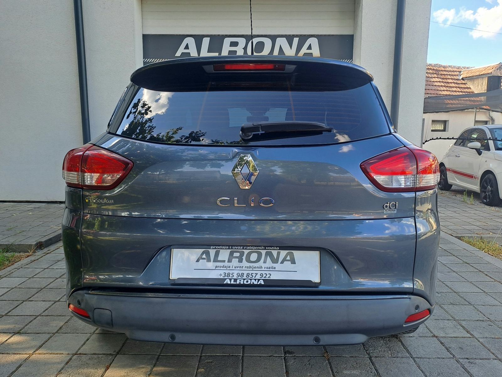Renault Clio 1.5 dCi*103.000km* NAVI,LED,PARK.SENZORI,SERVISNA.., fotografija 6