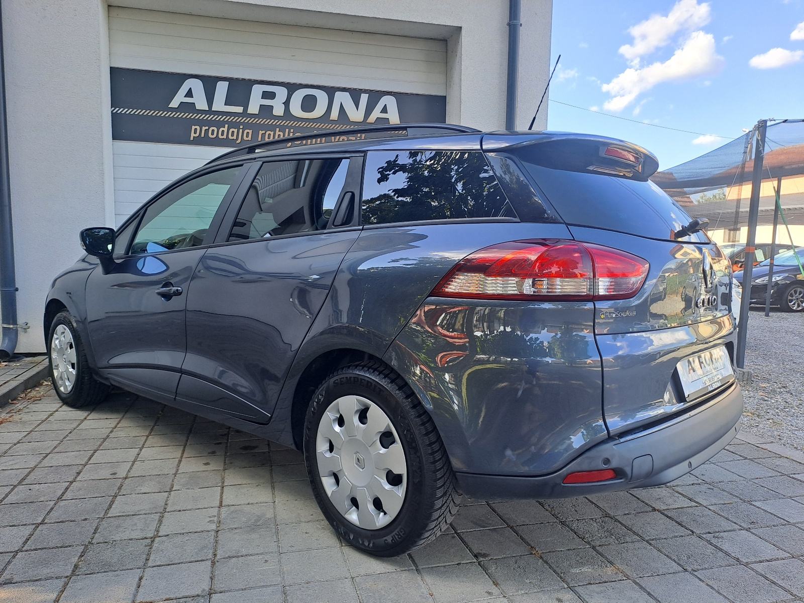 Renault Clio 1.5 dCi*103.000km* NAVI,LED,PARK.SENZORI,SERVISNA.., fotografija 7