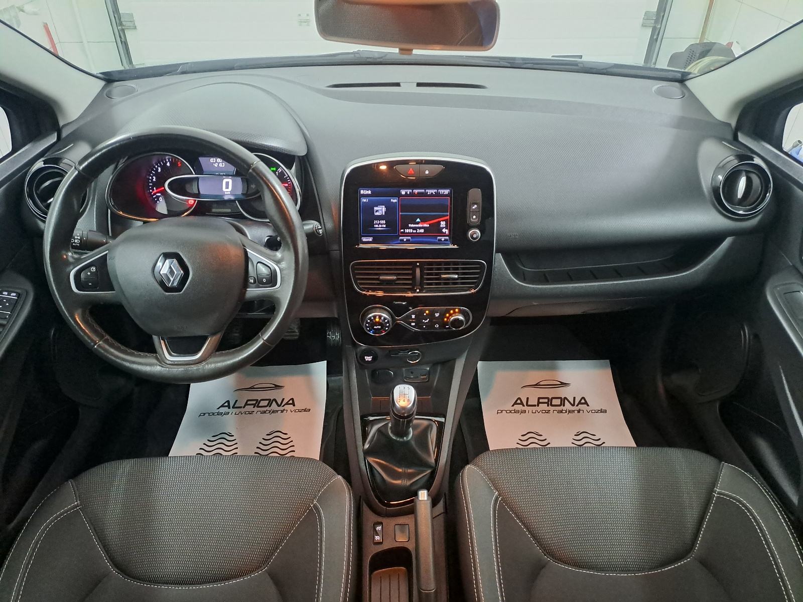 Renault Clio 1.5 dCi*103.000km* NAVI,LED,PARK.SENZORI,SERVISNA.., fotografija 9