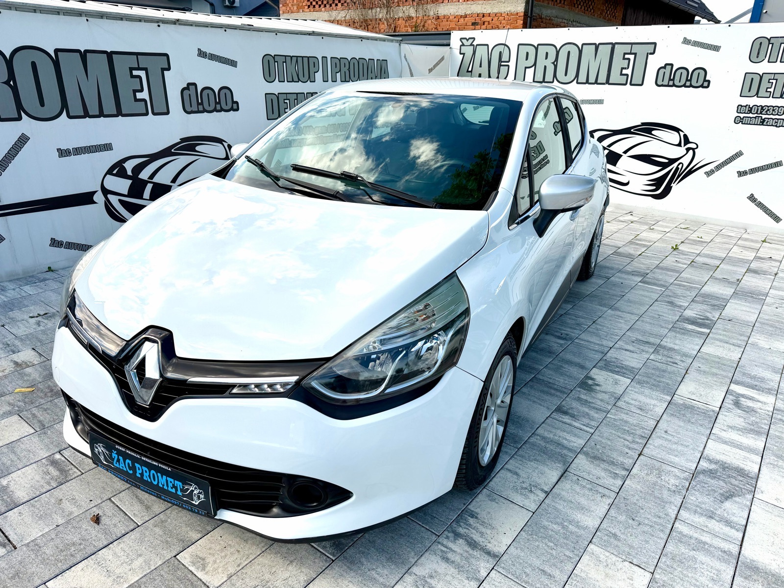 Renault Clio 1.5 DCI # 164 TKM~ ORGINAL # KO NOV = KRED- KART = HR-AUT, fotografija 3