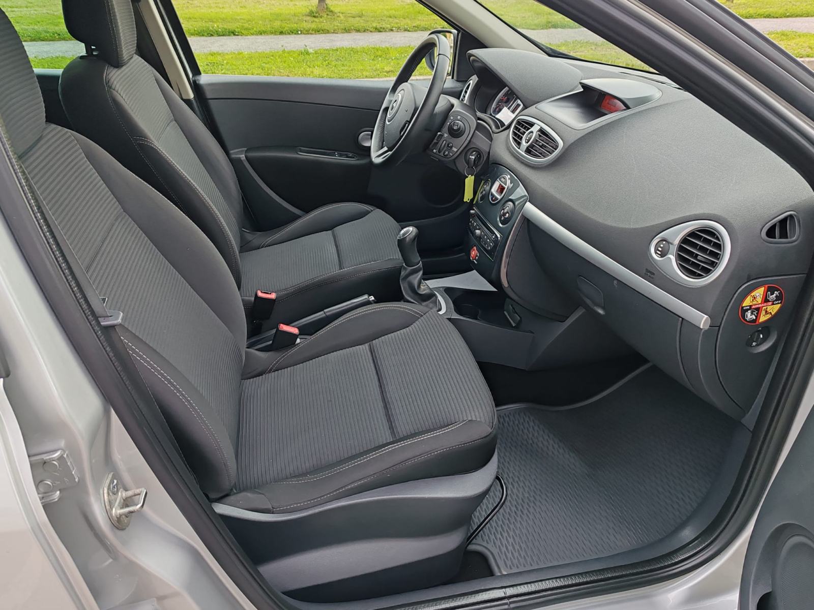 Renault Clio 1,5 dCi 2013 godina, 145000 km, kartice, fotografija 10