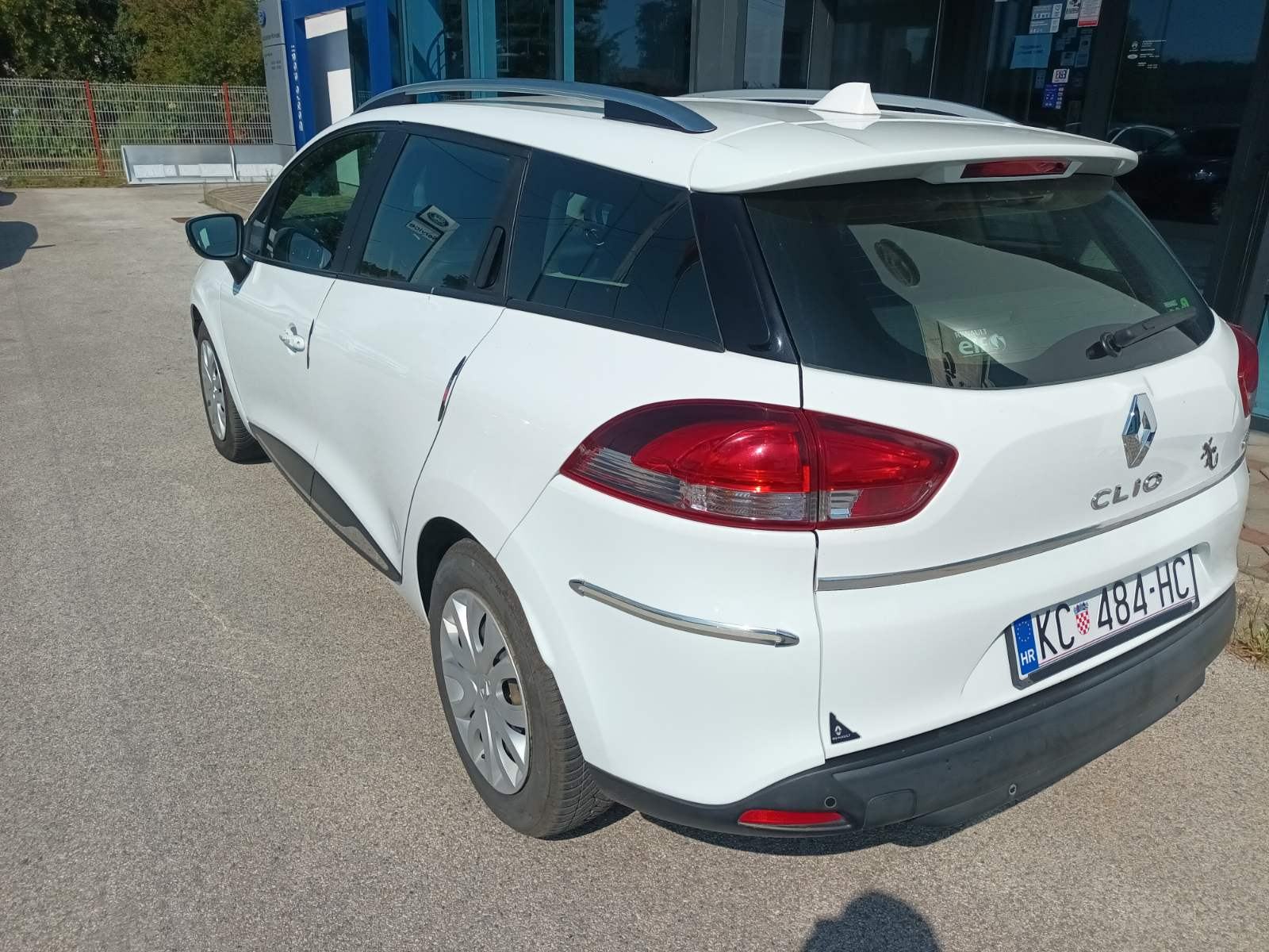 Renault Clio 1.5 DCI 2015- 141000 KM, fotografija 6