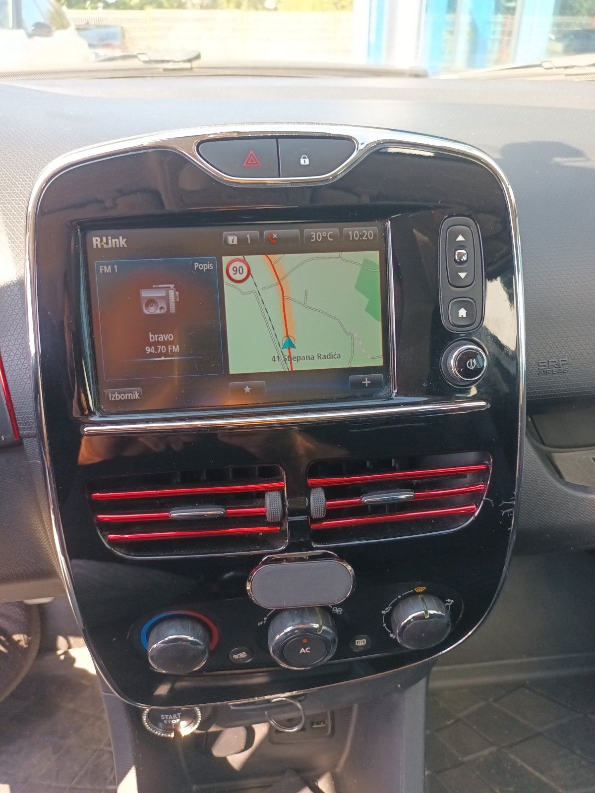 Renault Clio 1.5 DCI 2015- 141000 KM, fotografija 15