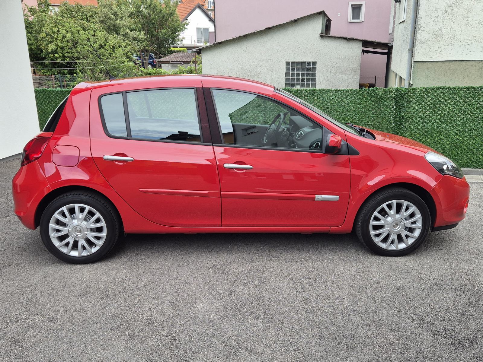 Renault Clio 1,5 dCi EDITION*KLIMA*ALU FELGE*HR AUTO*REDIZAJN, fotografija 6
