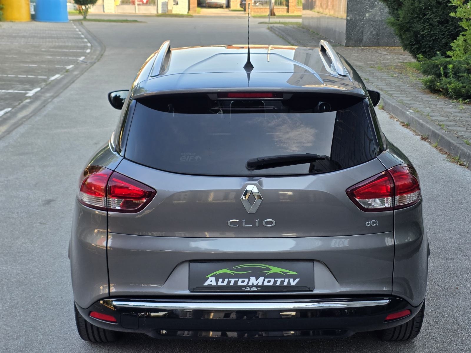 RENAULT CLIO 1.5 DCi GRANDTOUR LIMITED - BOGATA OPREMA-SERVISNA KNJIGA, fotografija 7