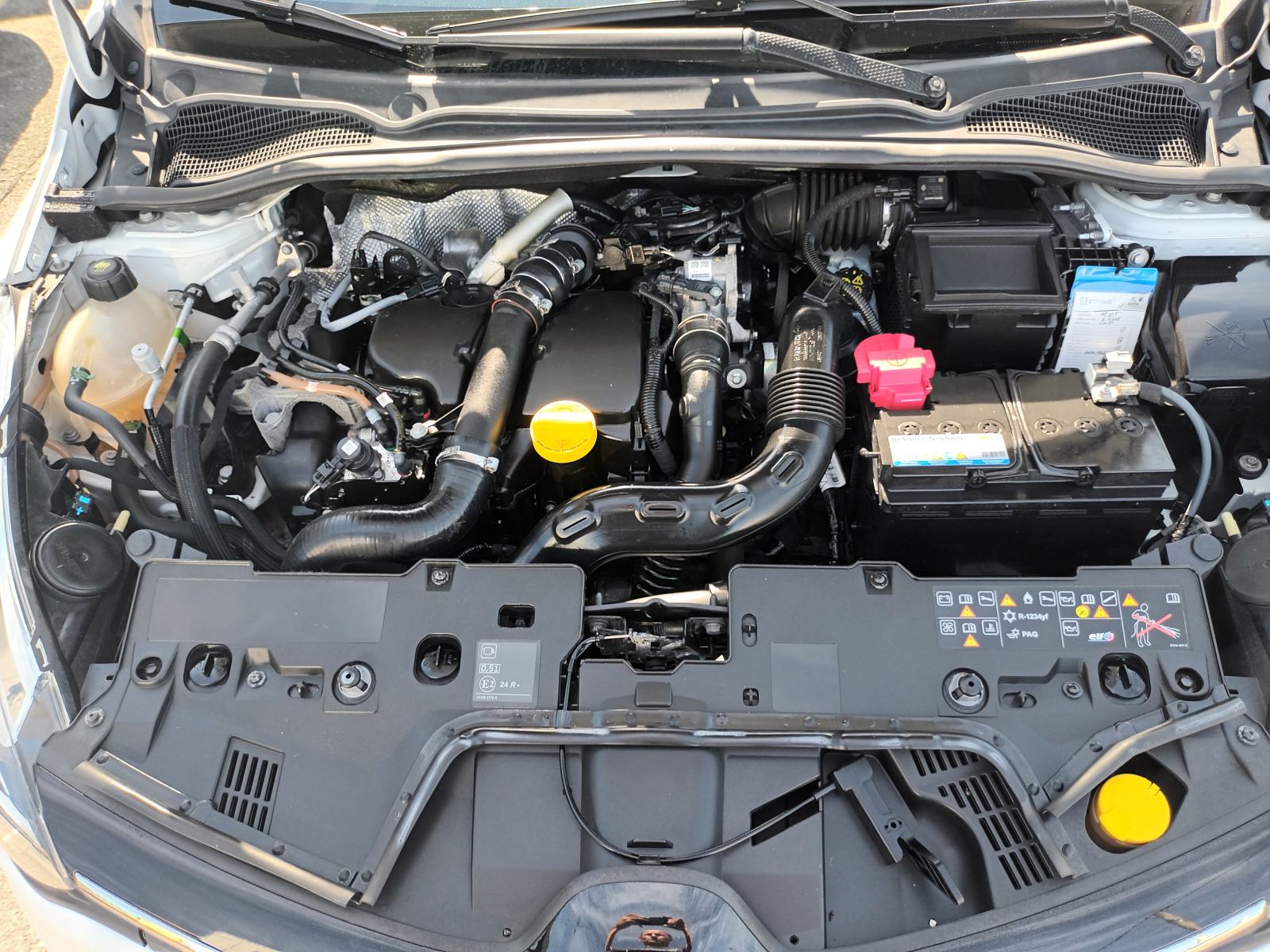 Renault Clio 1.5 DCi klima,navigacija,servisna povijest, fotografija 14
