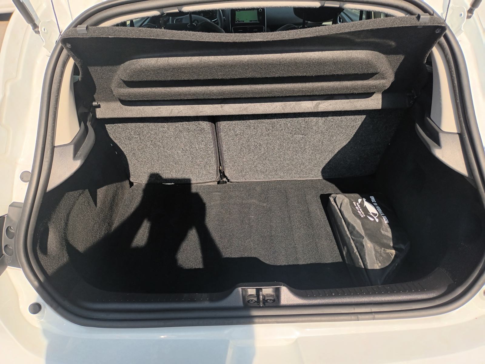 Renault Clio 1.5 DCi klima,navigacija,servisna povijest, fotografija 16