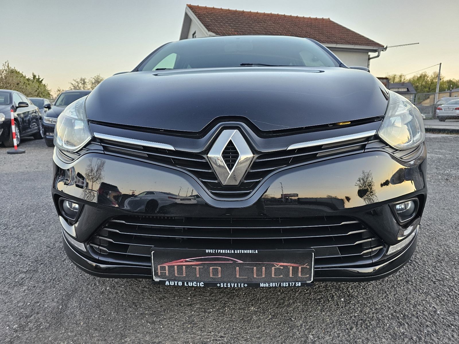 Renault Clio 1.5 DCI ***LIMITED-OPREMA***HR-VOZILO***SAMO-86.000KM***, fotografija 2