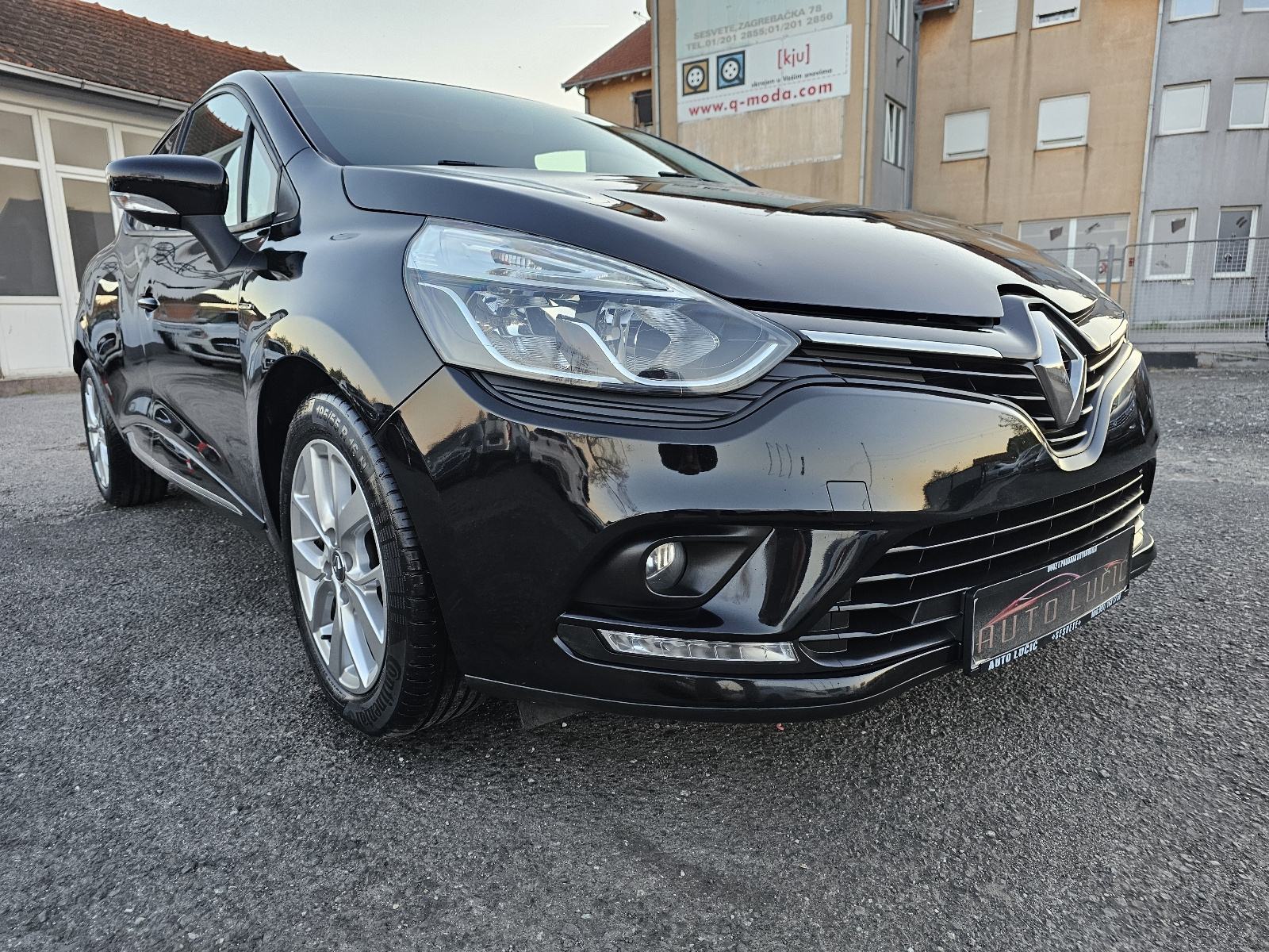 Renault Clio 1.5 DCI ***LIMITED-OPREMA***HR-VOZILO***SAMO-86.000KM***, fotografija 3