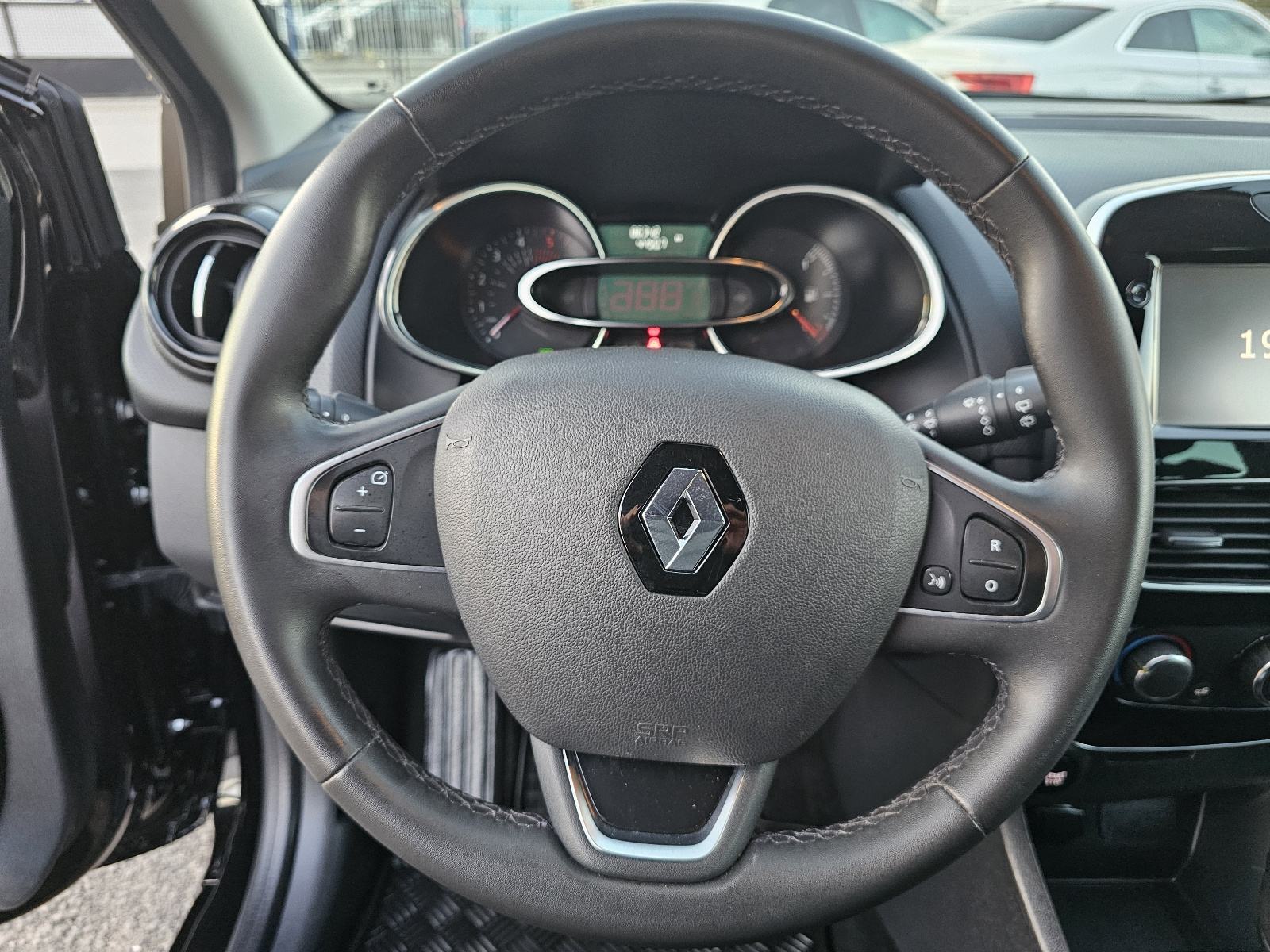 Renault Clio 1.5 DCI ***LIMITED-OPREMA***HR-VOZILO***SAMO-86.000KM***, fotografija 16