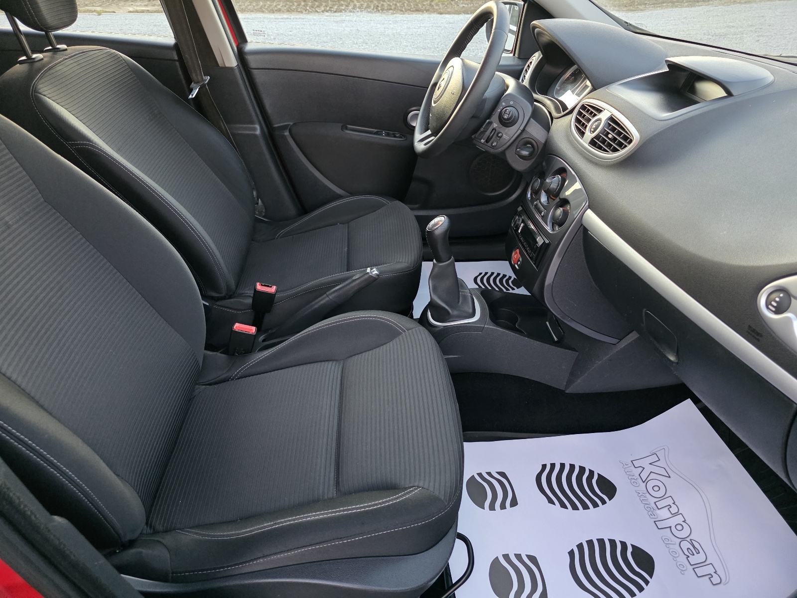 Renault Clio 1,5 dCi,MOGUČI BRZI KREDITI, PLAČANJE KARTICAMA, fotografija 14