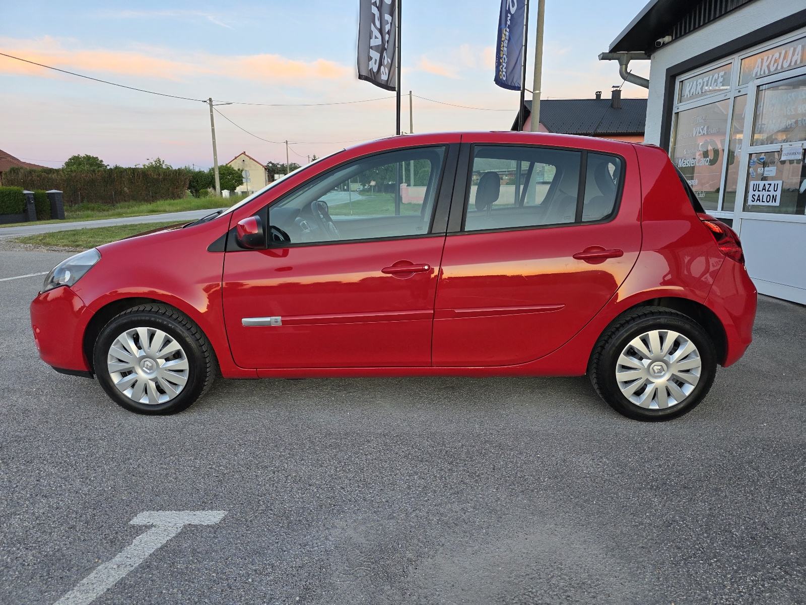 Renault Clio 1,5 dCi,MOGUČI BRZI KREDITI, PLAČANJE KARTICAMA, fotografija 8