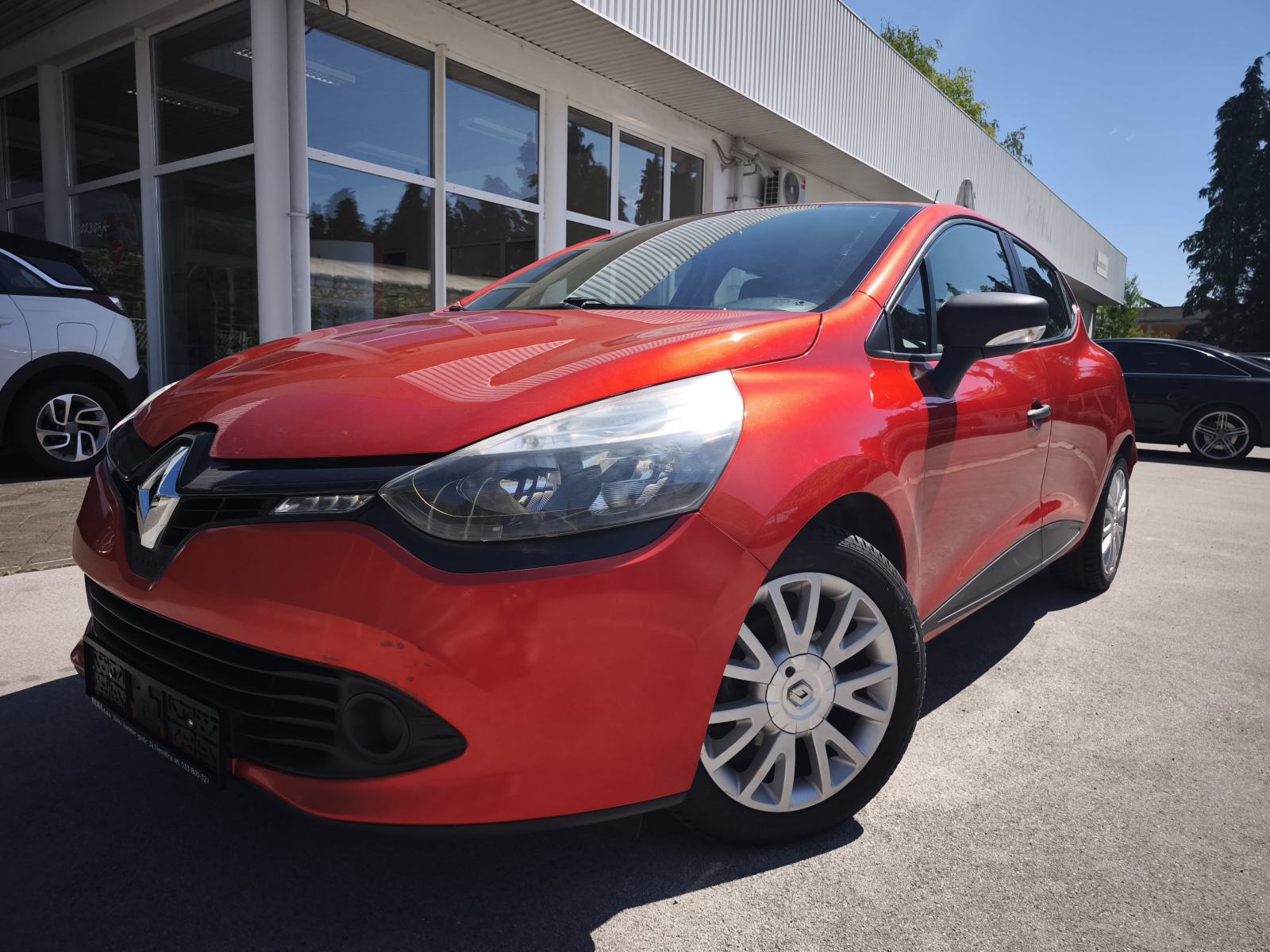 Renault Clio 1.5 Dci NAVI TEMPOMAT LED BLUETOOTH MEDIA EKRAN PUTNI KOM, fotografija 6