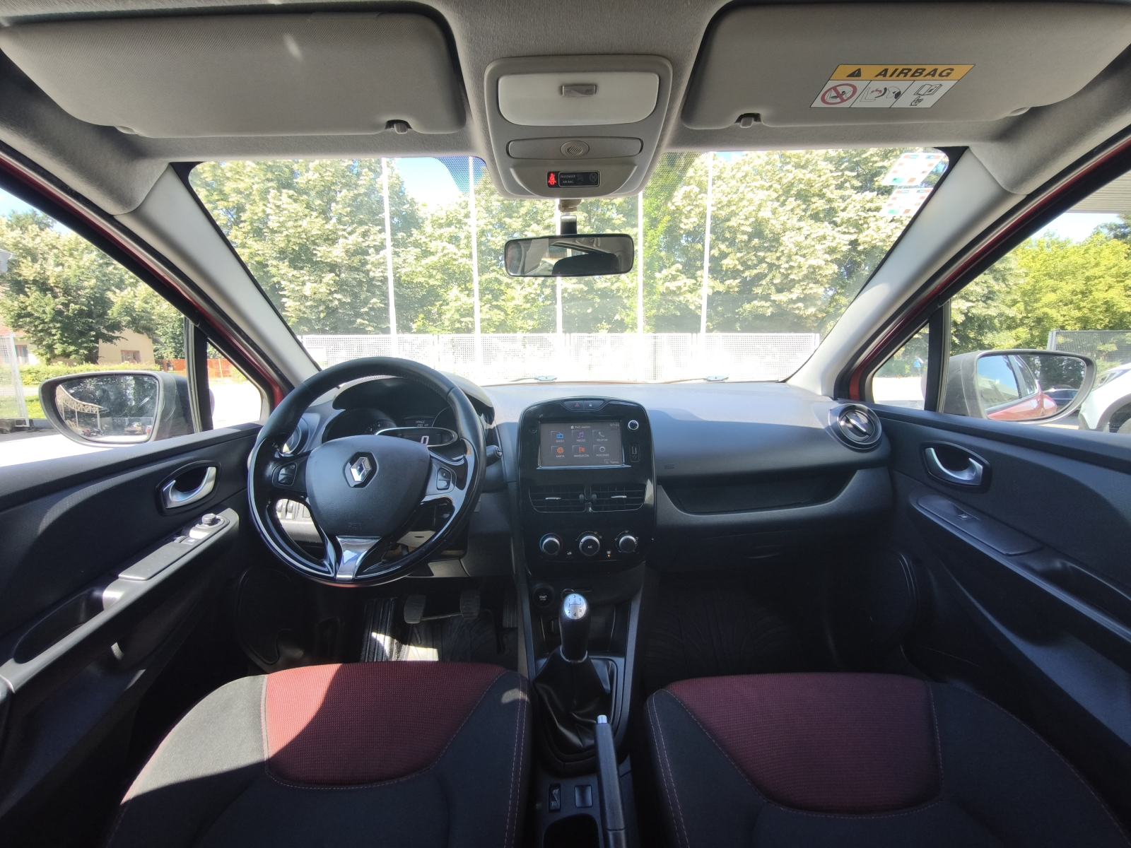 Renault Clio 1.5 Dci NAVI TEMPOMAT LED BLUETOOTH MEDIA EKRAN PUTNI KOM, fotografija 15