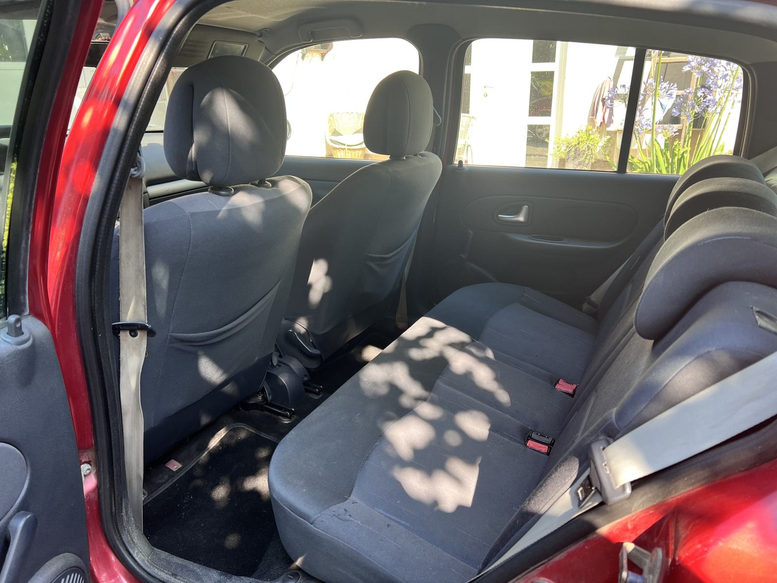 Renault Clio 1,5 dCi, reg do 04.2027, klima, 2 seta kotača, fotografija 8