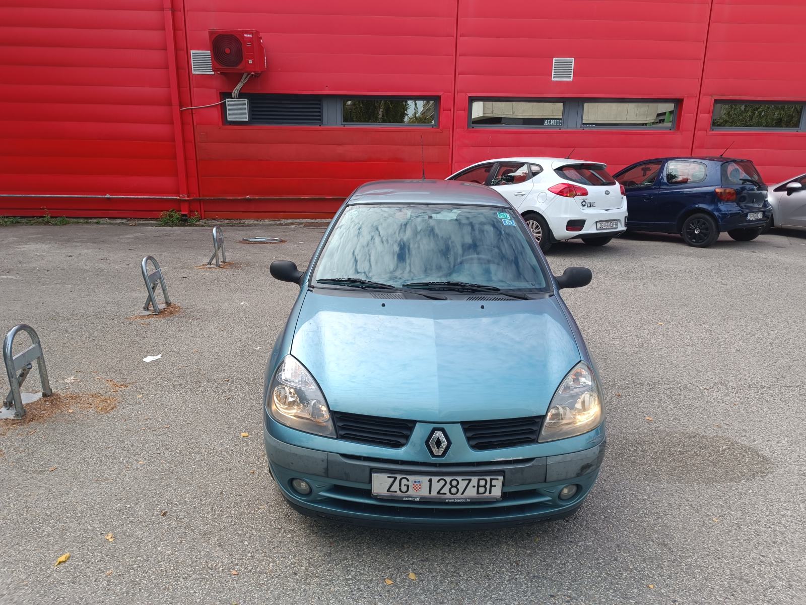 Renault Clio 1,5 dCi registriran godinu dana, fotografija 6