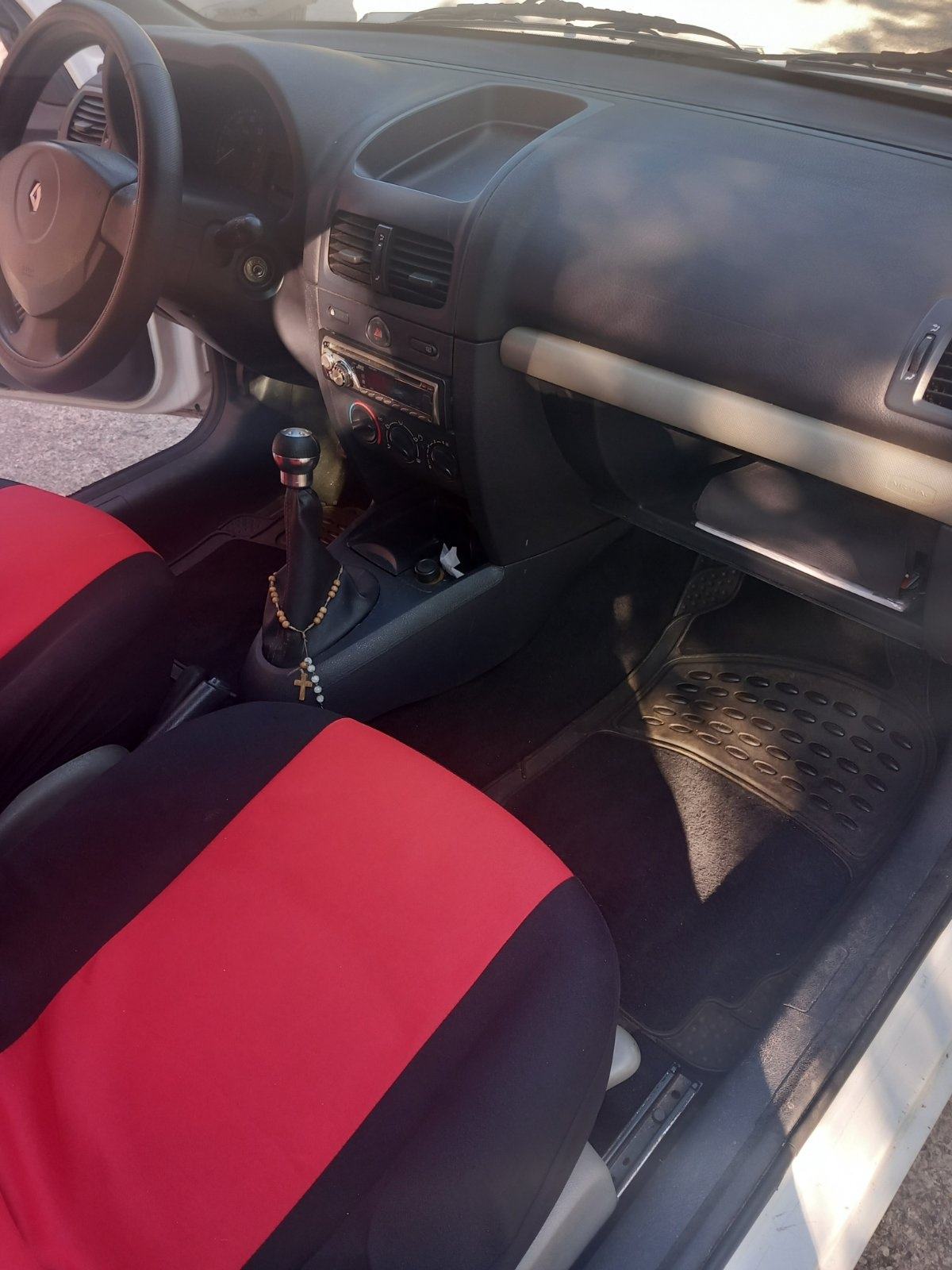 Renault Clio 1,5 dCi, fotografija 6