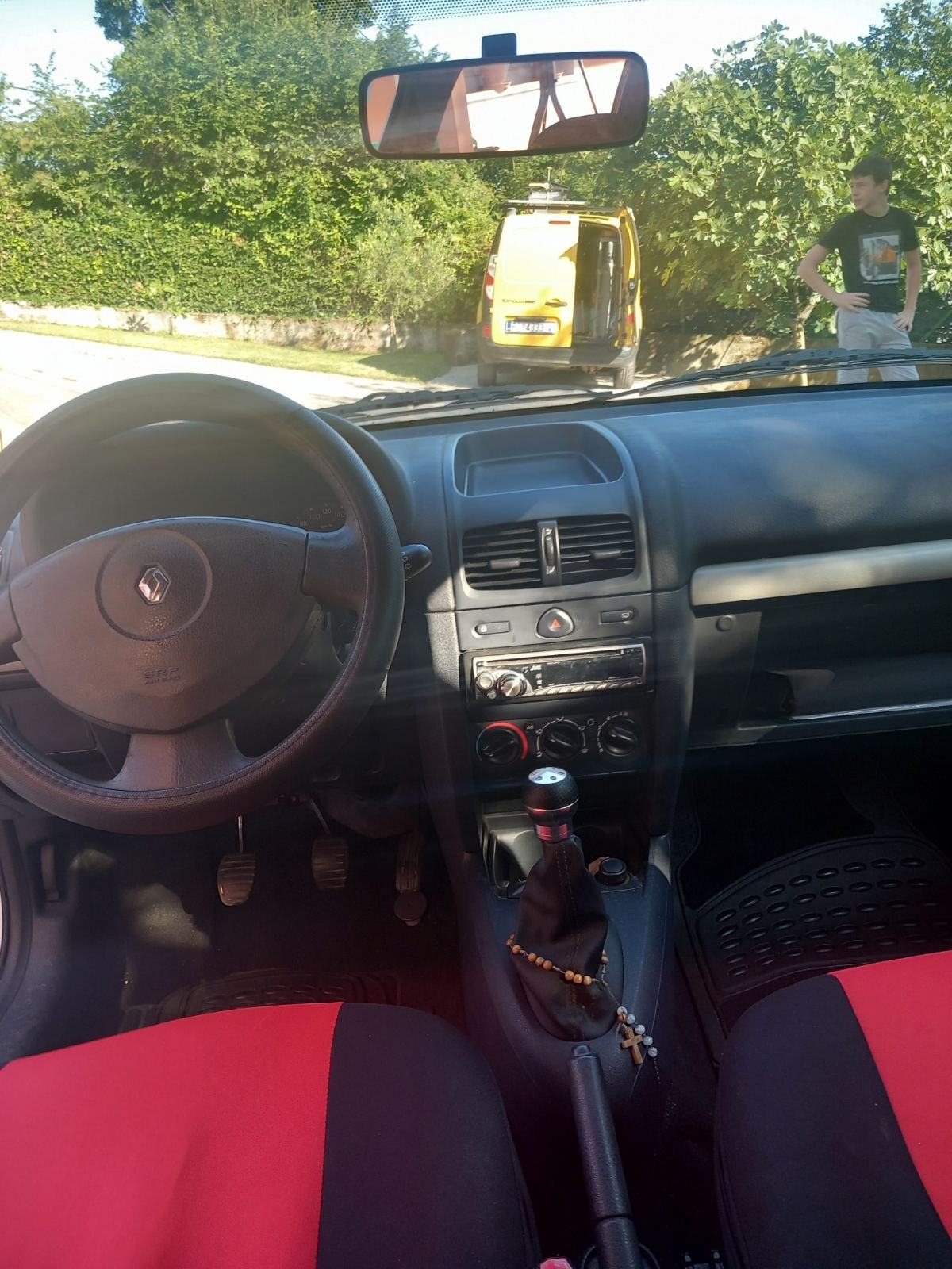 Renault Clio 1,5 dCi, fotografija 8