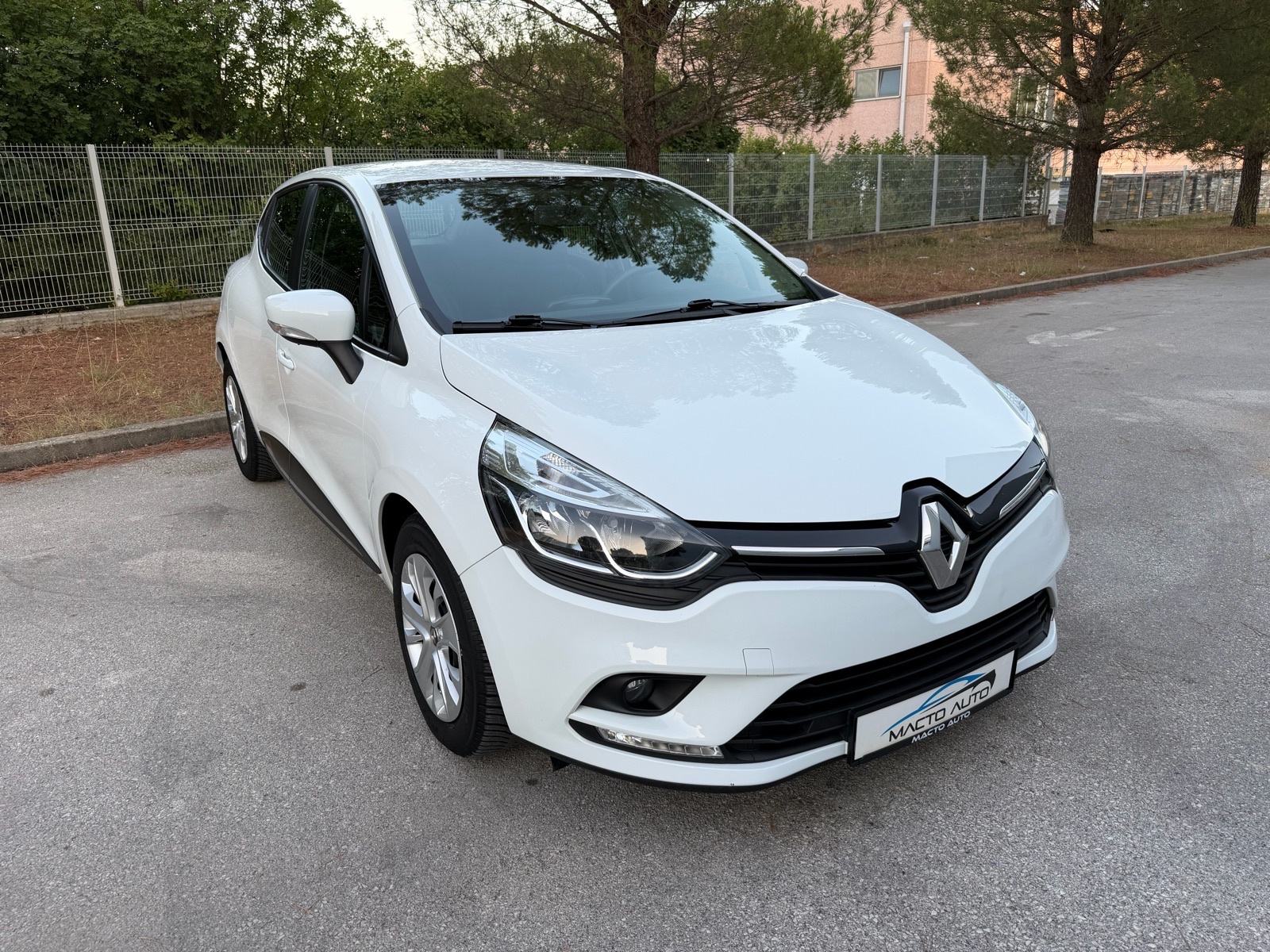 Renault Clio 1.5 DCI, fotografija 6