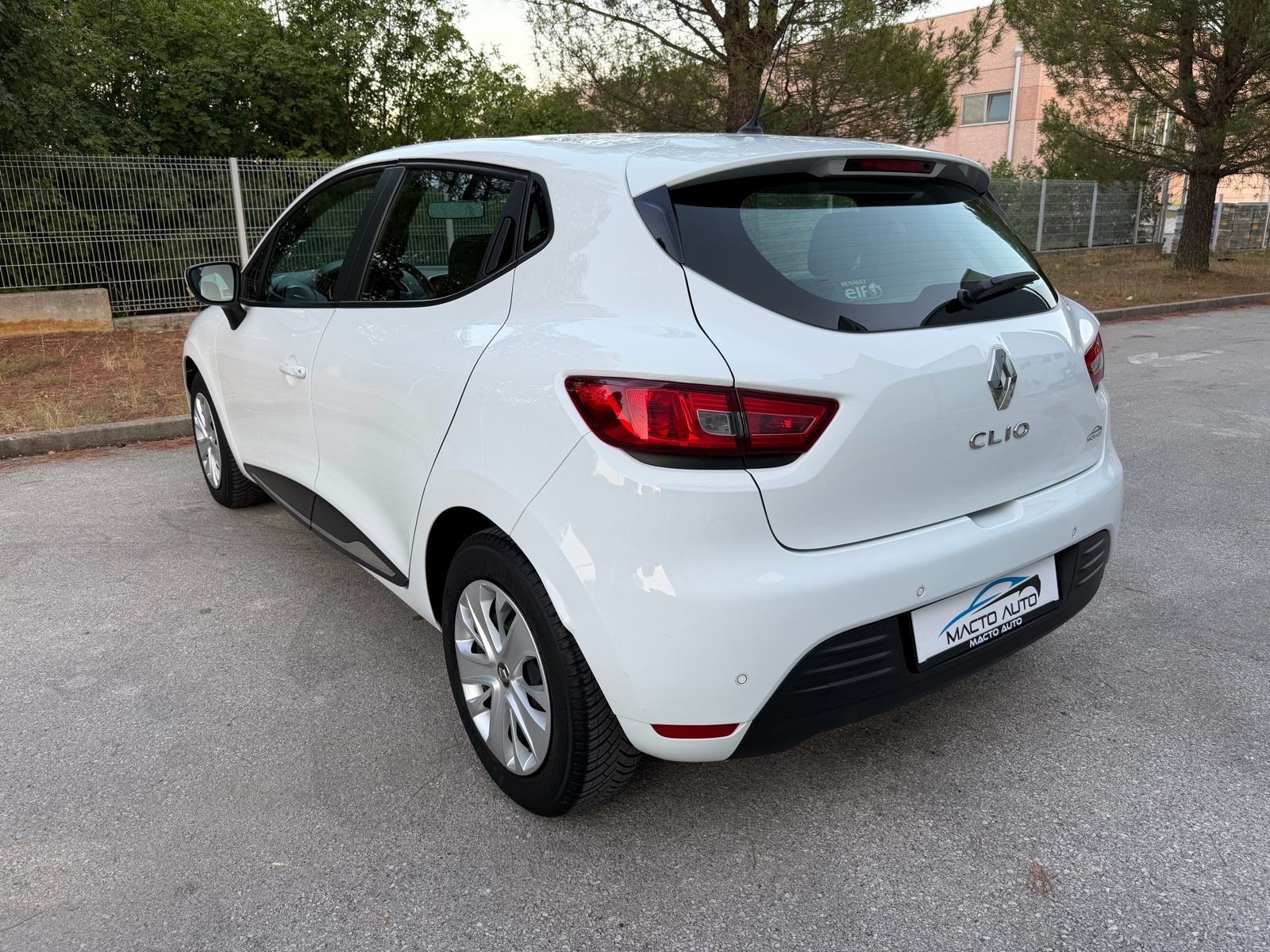 Renault Clio 1.5 DCI, fotografija 9