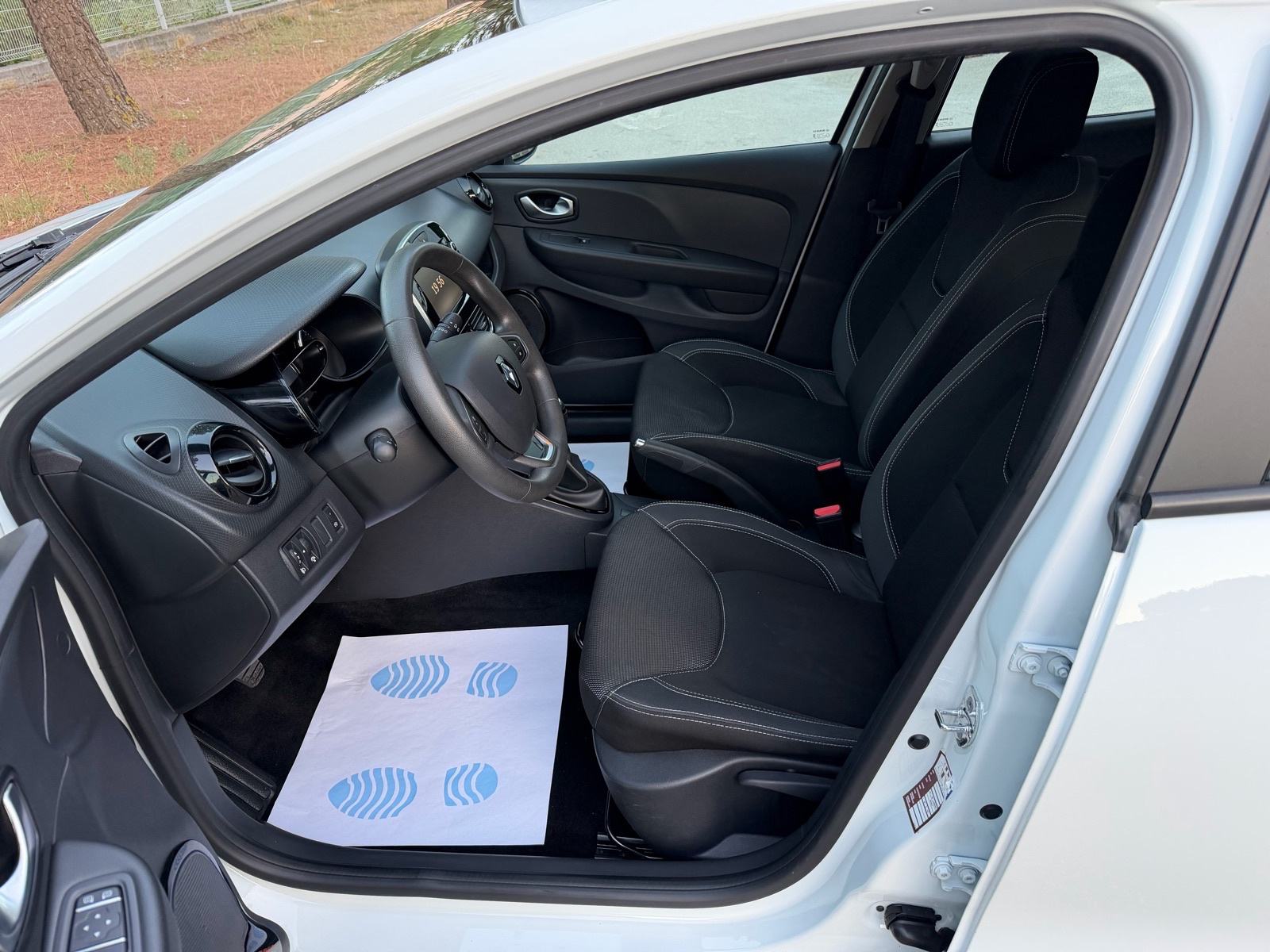 Renault Clio 1.5 DCI, fotografija 13
