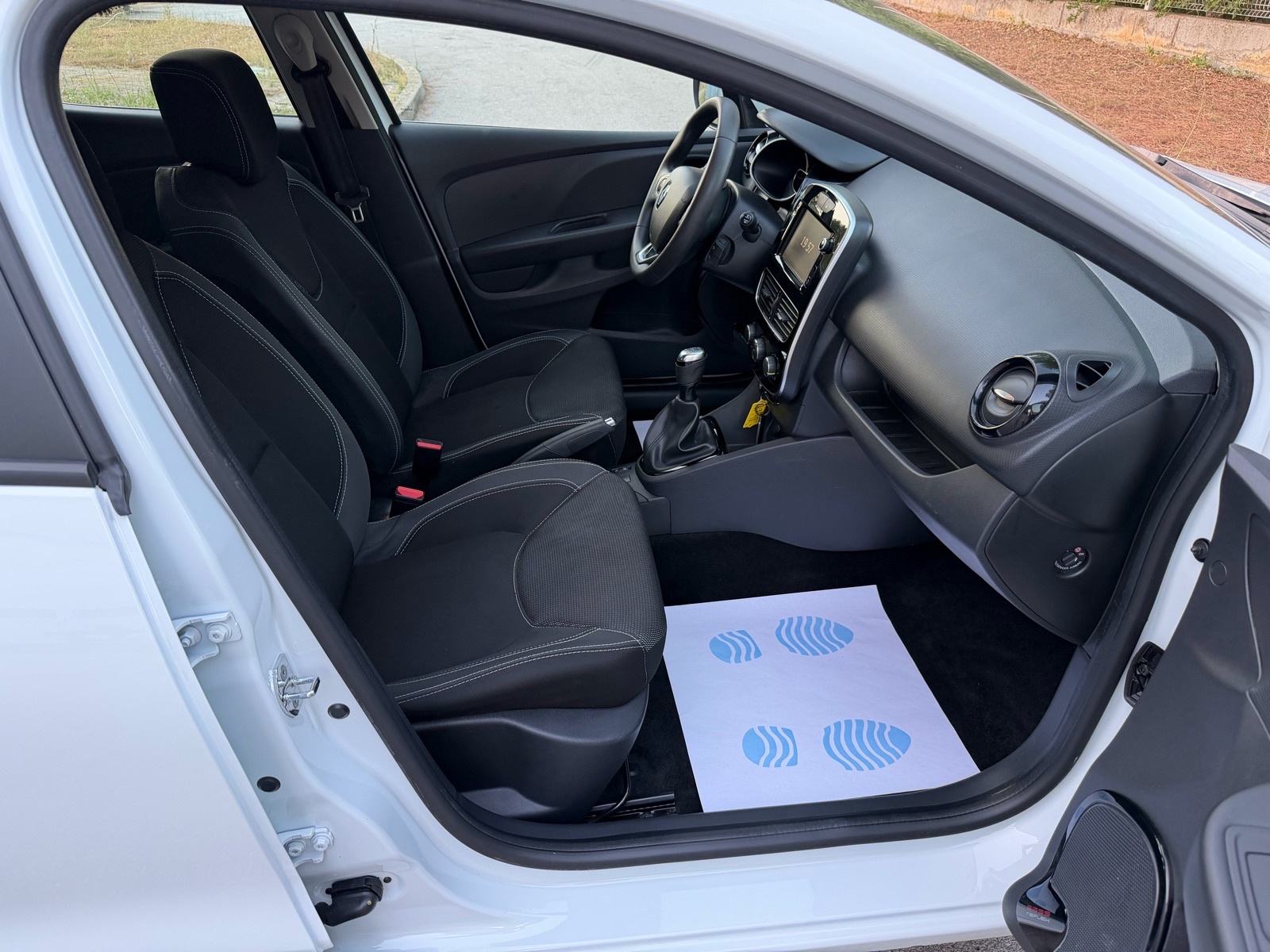 Renault Clio 1.5 DCI, fotografija 20