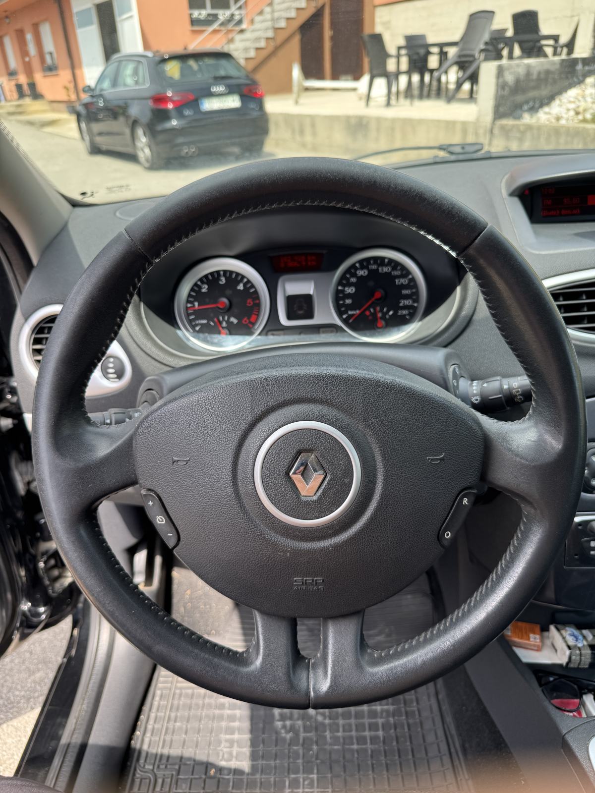 Renault Clio 1,5 dCi, fotografija 9