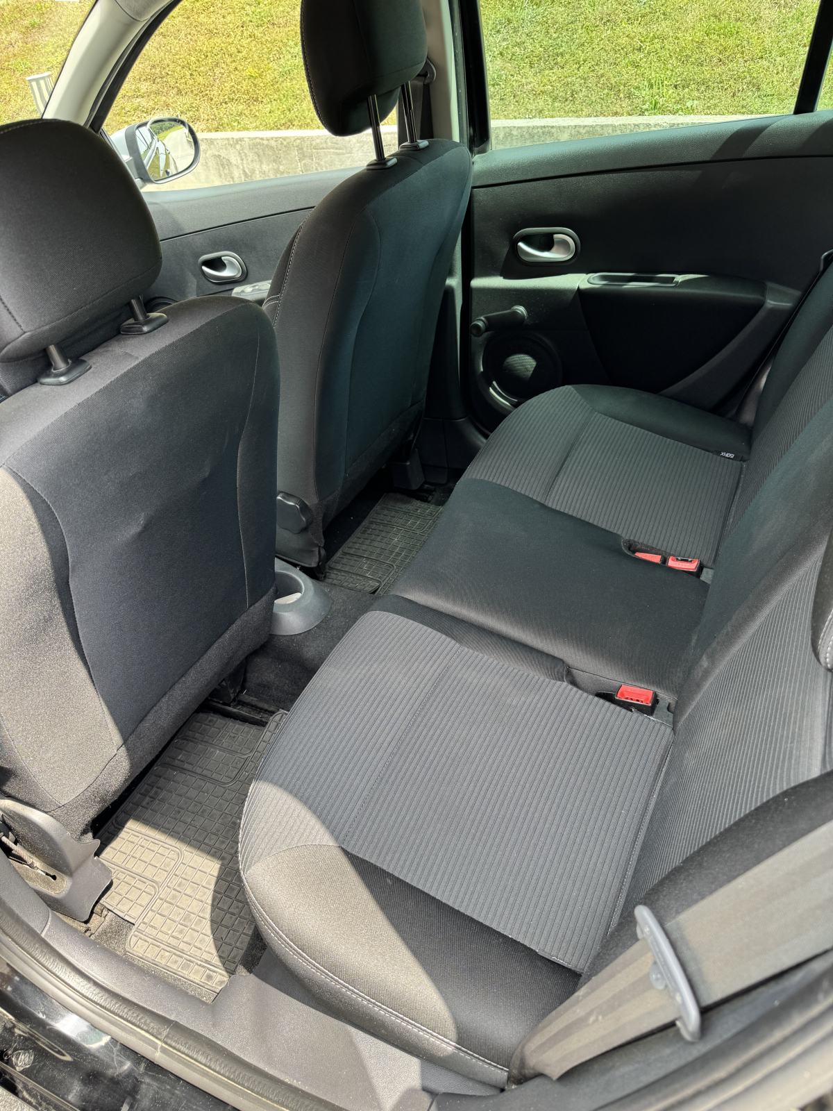 Renault Clio 1,5 dCi, fotografija 12