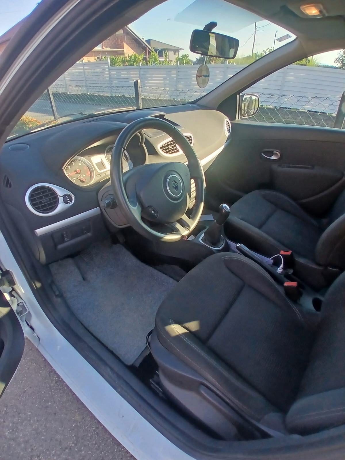 Renault Clio 1,5 dCi, fotografija 3