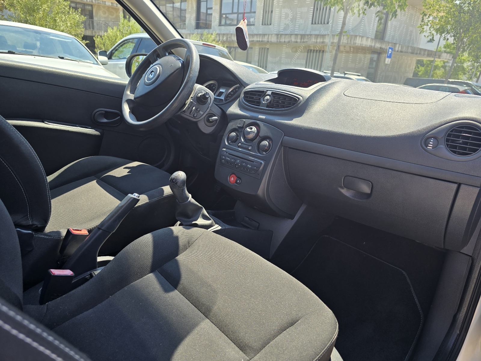 Renault Clio 1,5 dCi, fotografija 7
