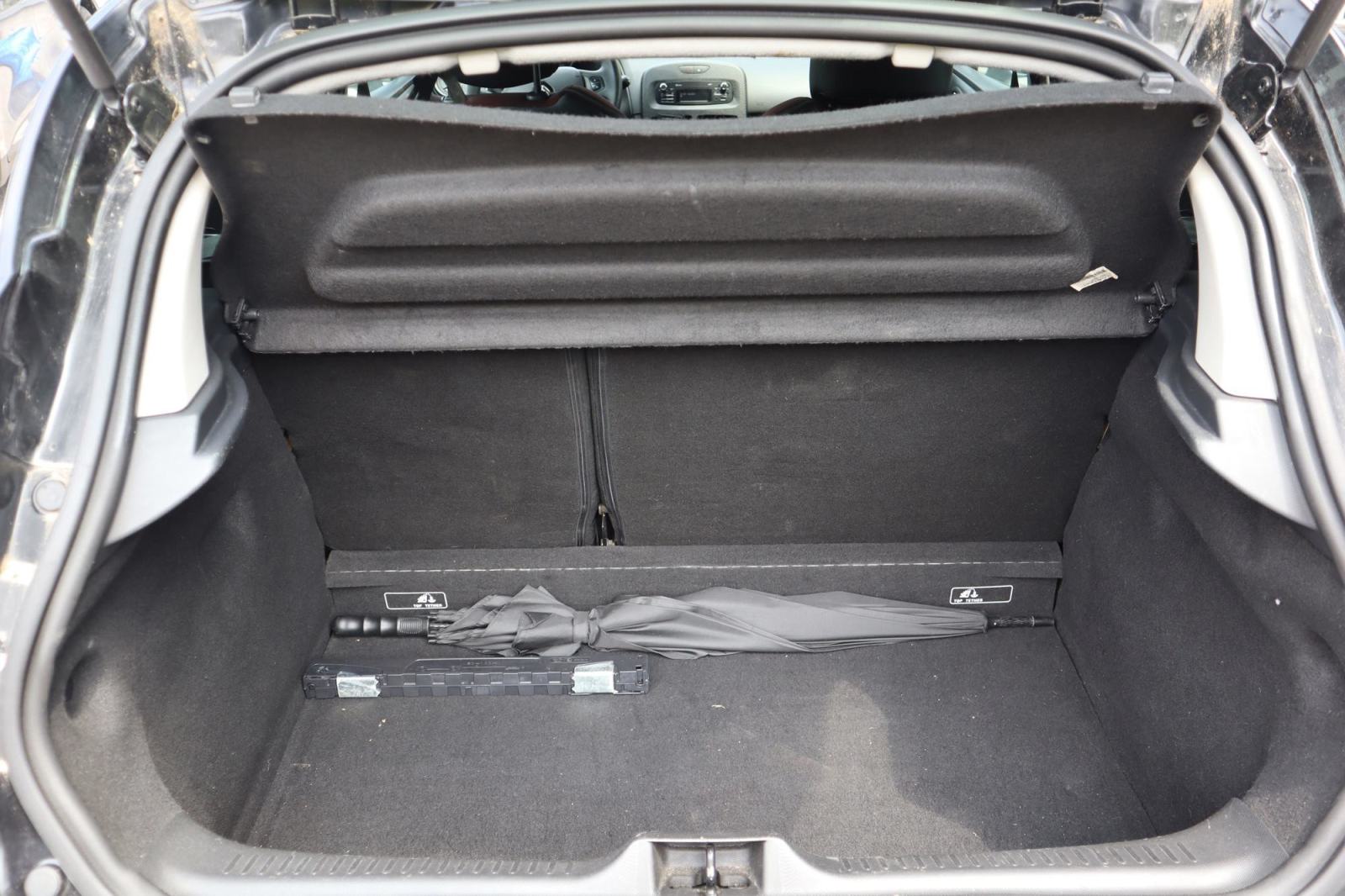 Renault Clio 1,5 dCi, klima, tempomat, zimske gume, fotografija 13