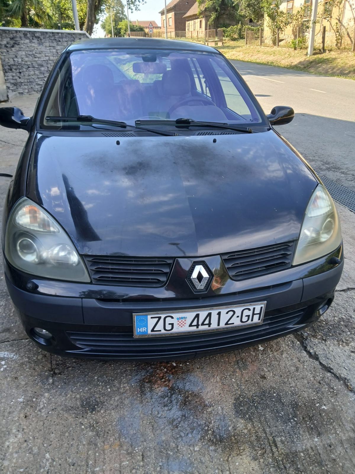 Renault Clio 1,5 dCi initial oprema, fotografija 7