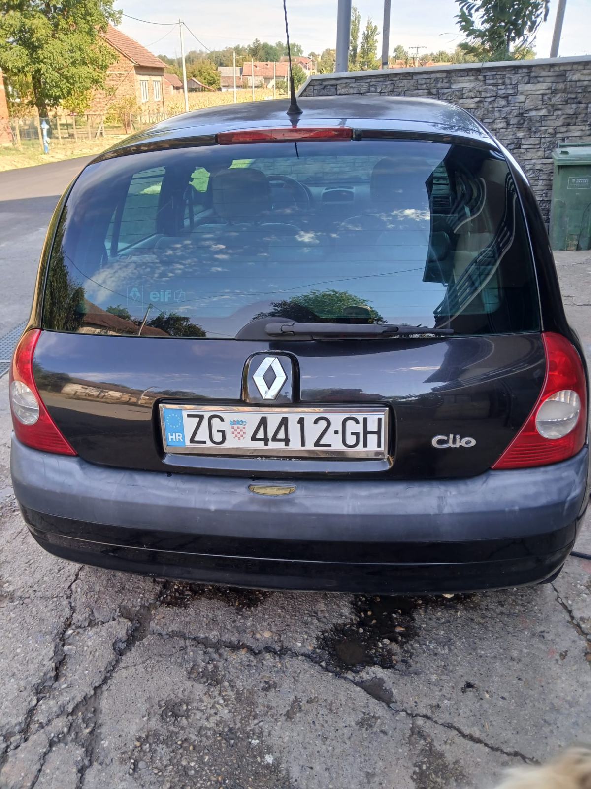 Renault Clio 1,5 dCi initial oprema, fotografija 9