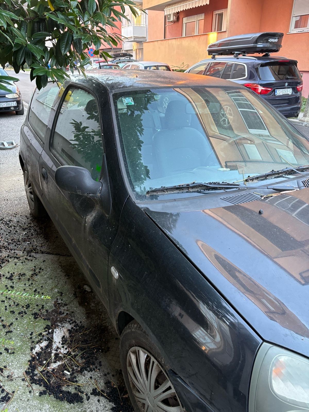 Renault Clio 1,5 dCi, pogled izvana - slika 1