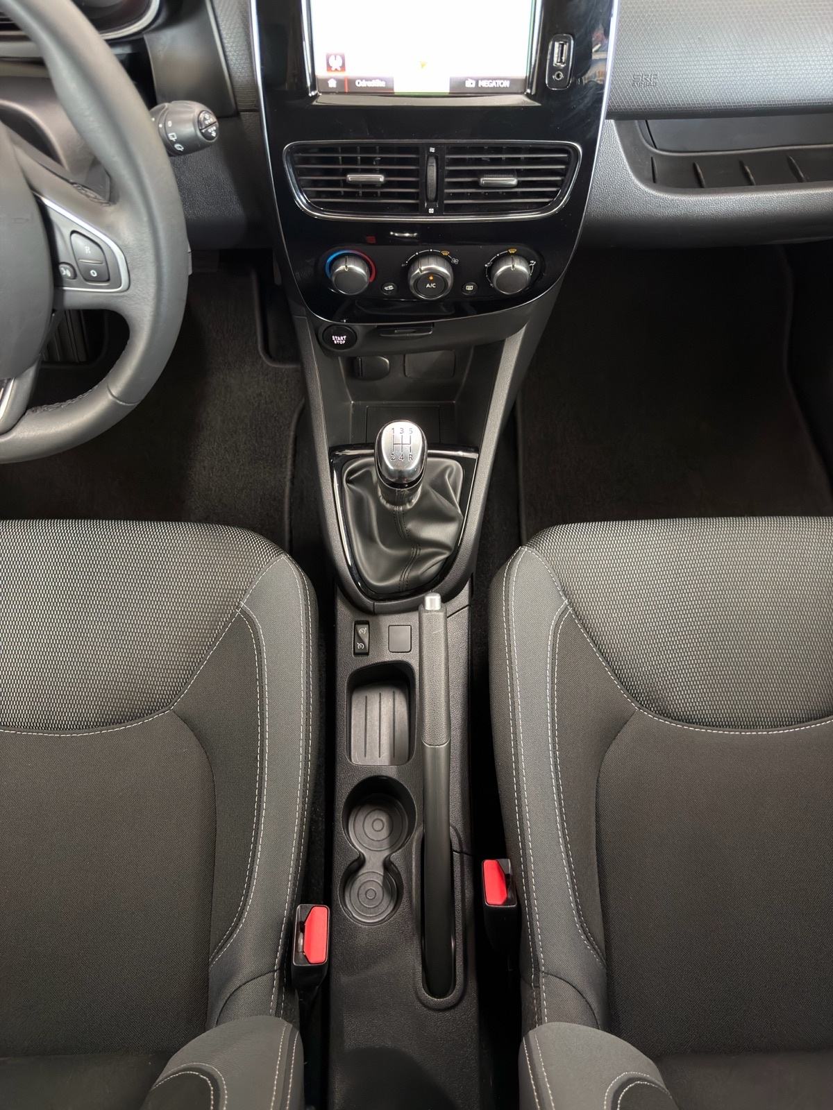Renault Clio 1.5 dCi | Veliki servis | ALU | NAVI | Besprijekoran!, fotografija 16