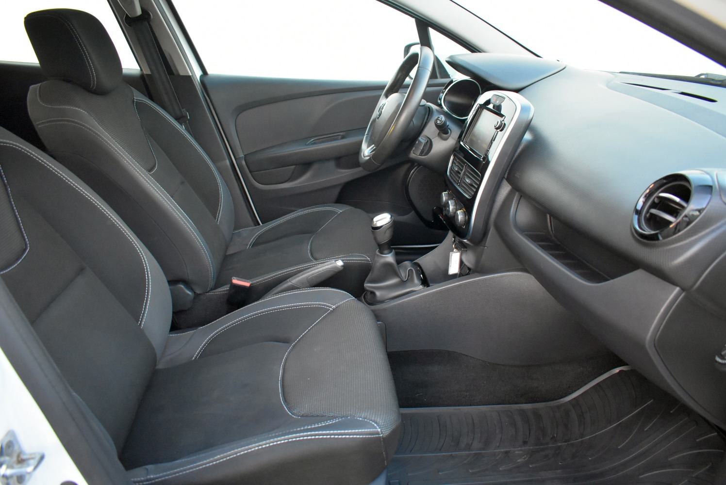 Renault Clio 1.5 DCi Zen *HR* SERVISNA,1.VLASNIK,JAMSTVO,ALU NAPLATCI*, fotografija 5