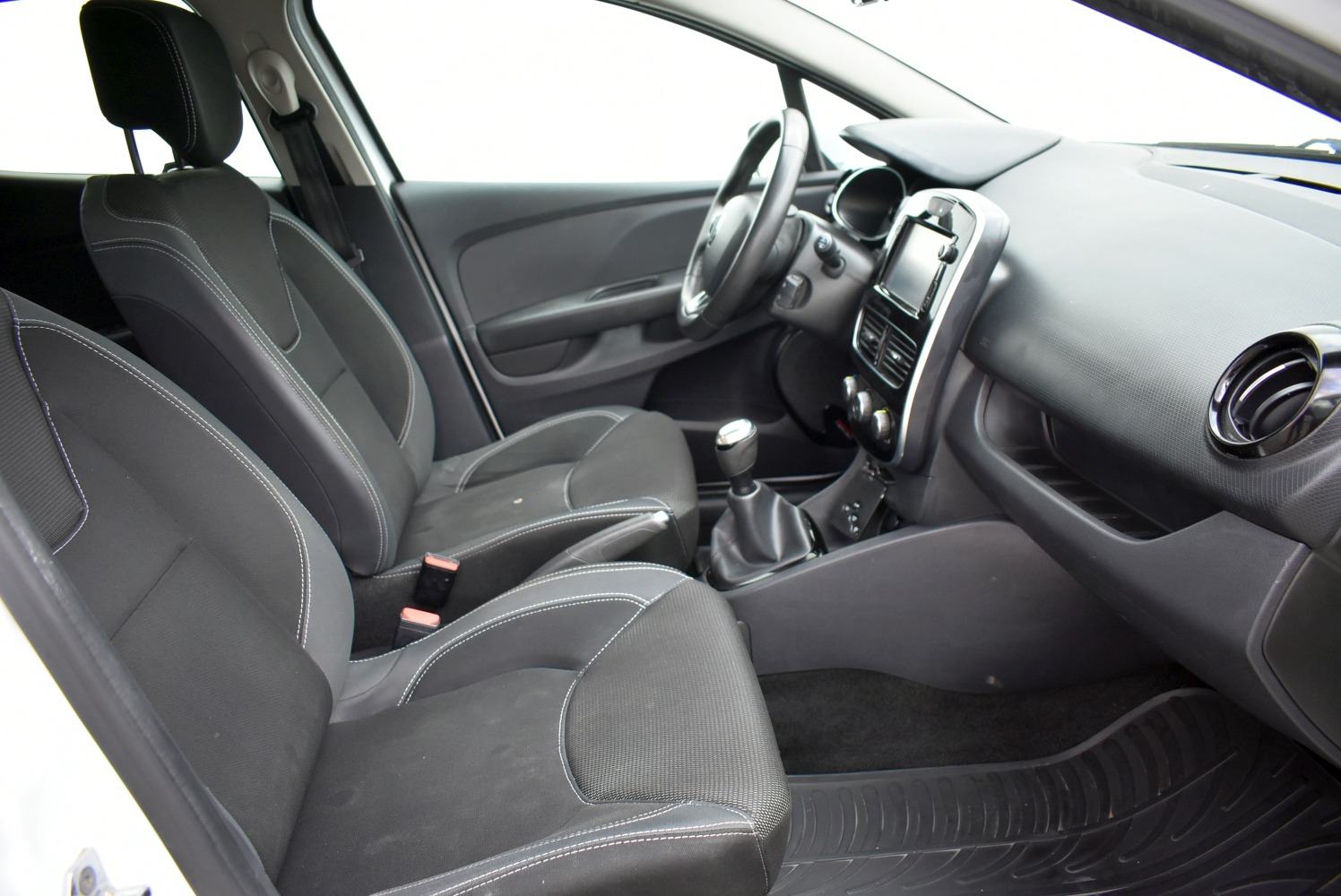 Renault Clio 1.5 DCi Zen *HR* SERVISNA,1.VLASNIK,VELIKI SERVIS*, fotografija 5