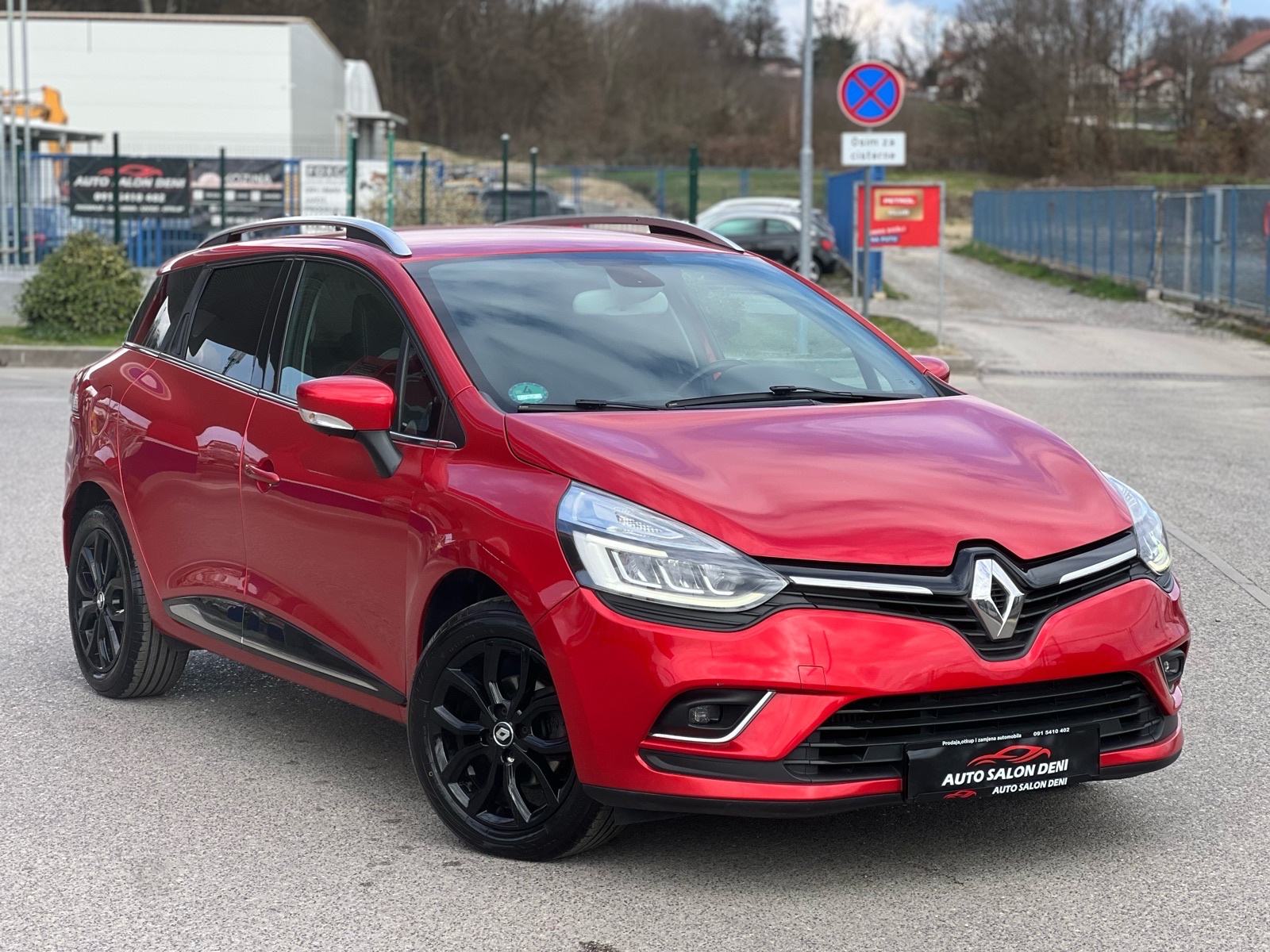 RENAULT CLIO 1.5DCI LIMITED MATRIX LED NAVI KOŽA 7999€!!, fotografija 2
