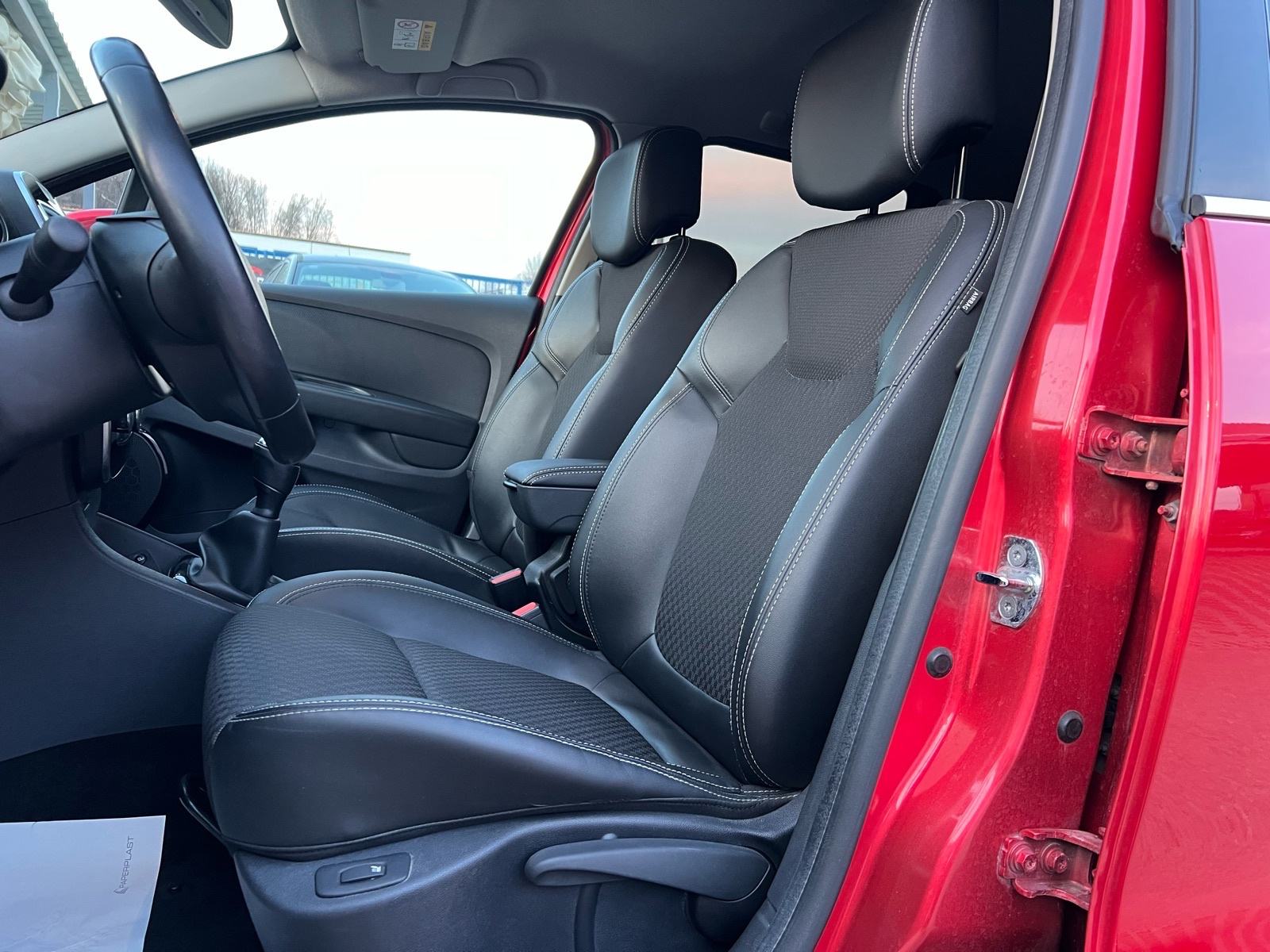 RENAULT CLIO 1.5DCI LIMITED MATRIX LED NAVI KOŽA 7999€!!, fotografija 20