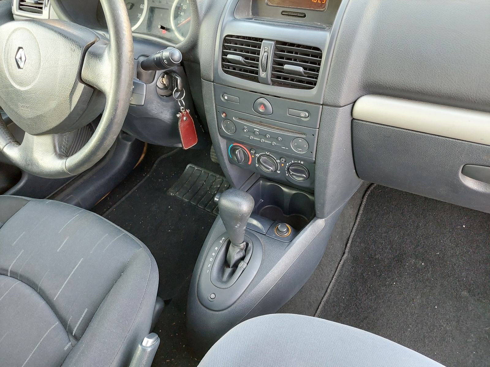 Renault Clio 1,6 16V* AUTOMATIK *, fotografija 11