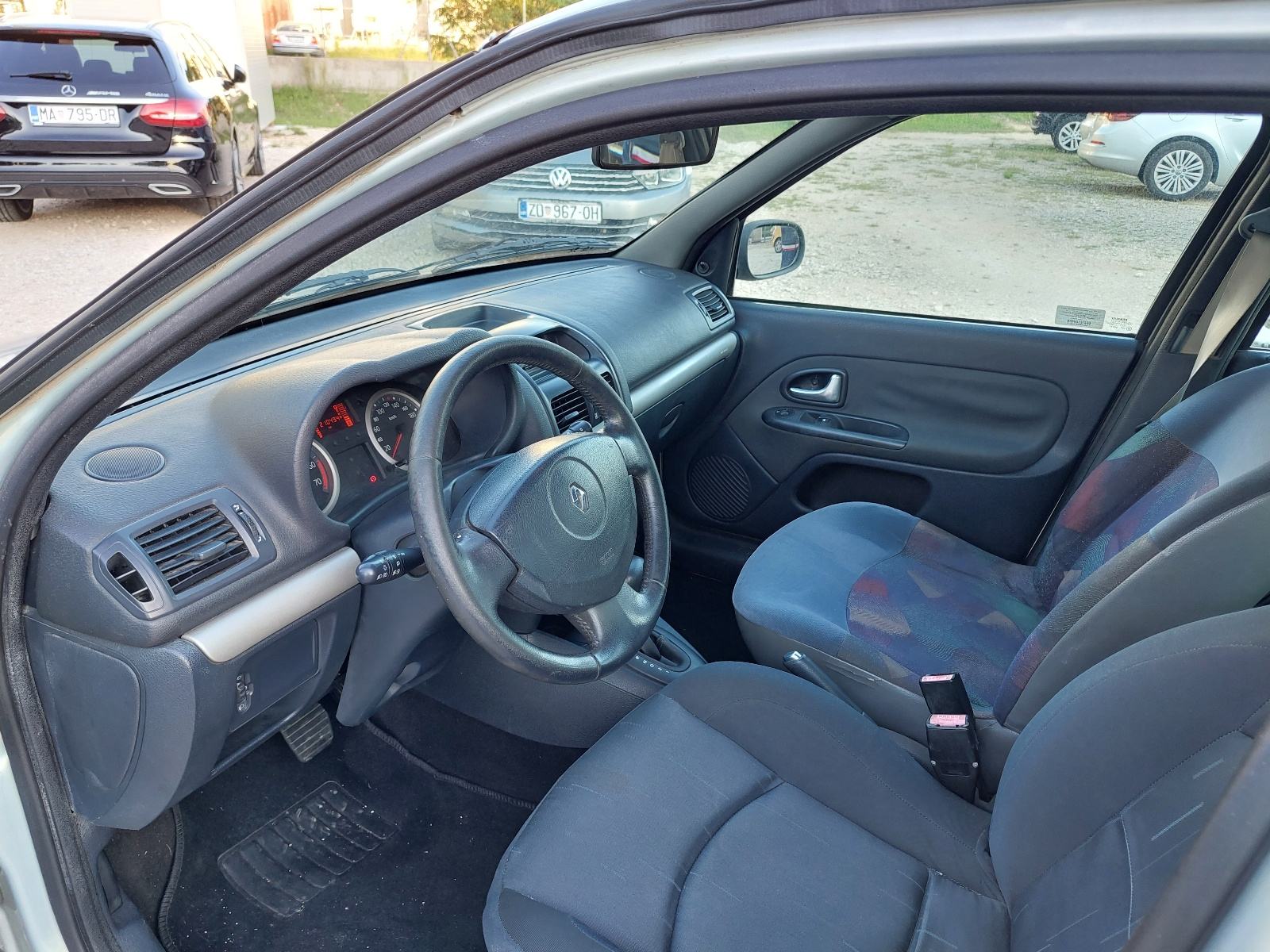 Renault Clio 1,6 16V* AUTOMATIK *, fotografija 13