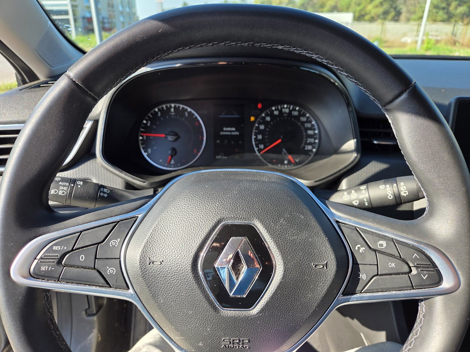 Renault Clio 100 TCe Equilibre, fotografija 7