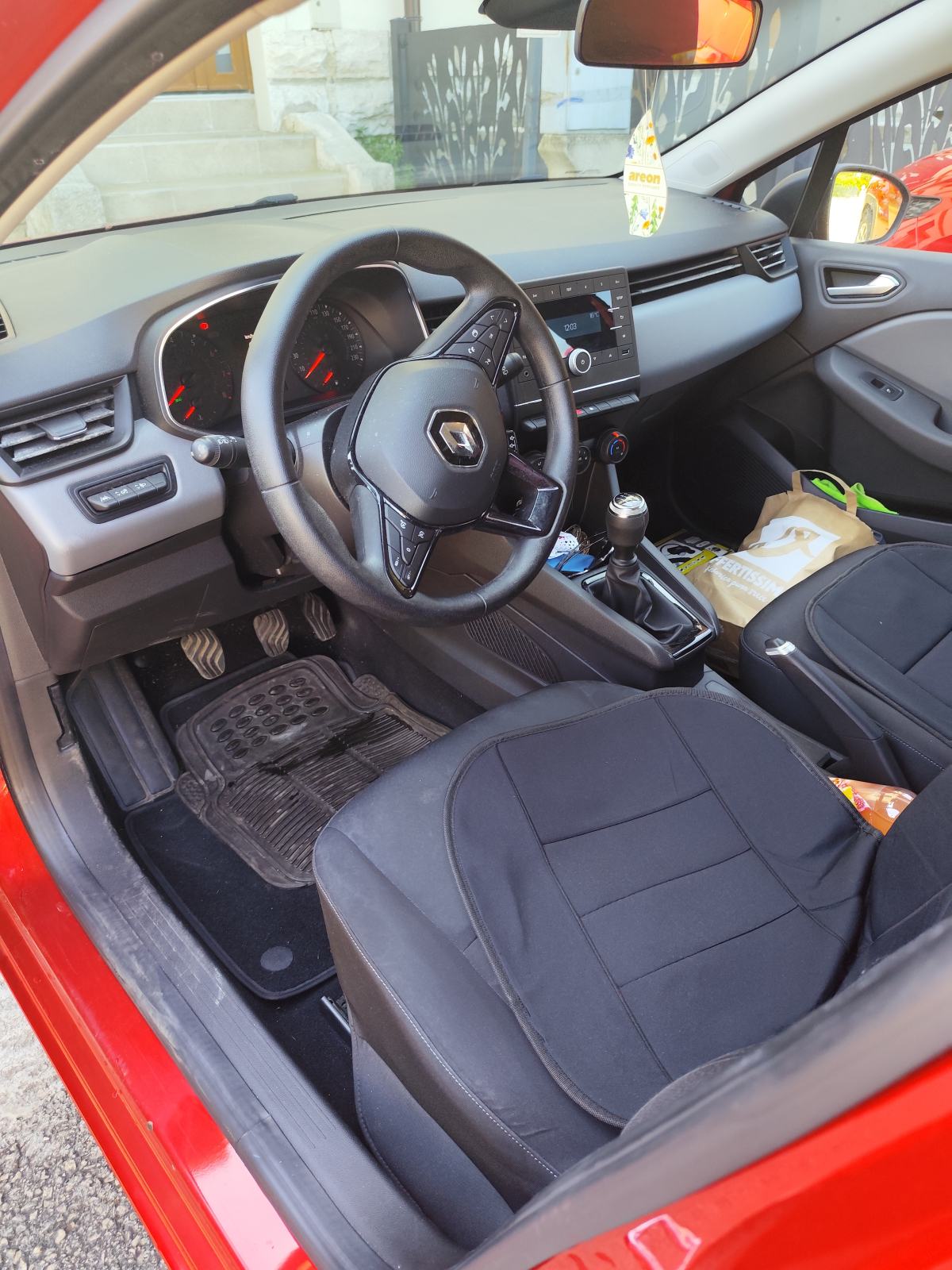 Renault Clio Clio 1.0, fotografija 4